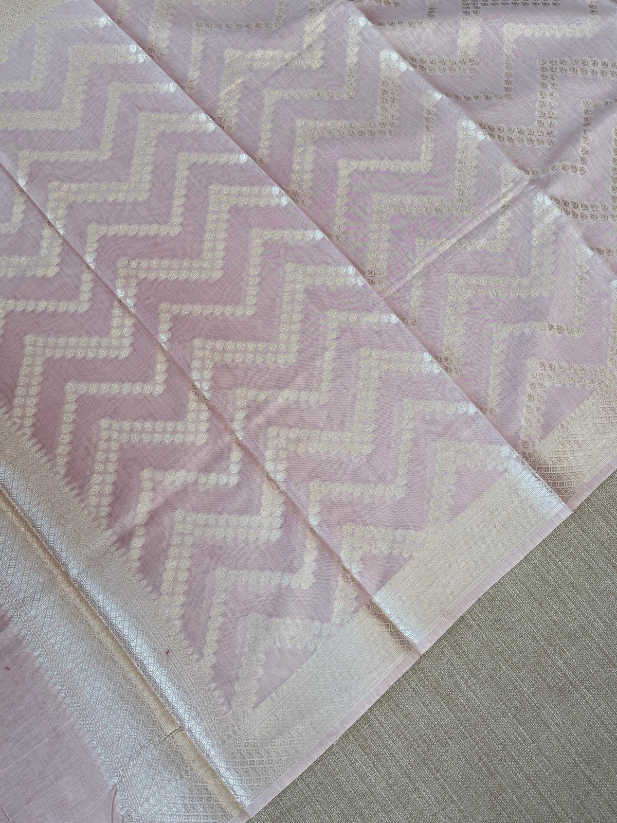 Pastel Pink Banarasi Mul Silk Brocade 3-pc Sharara Suit set : SS62J14