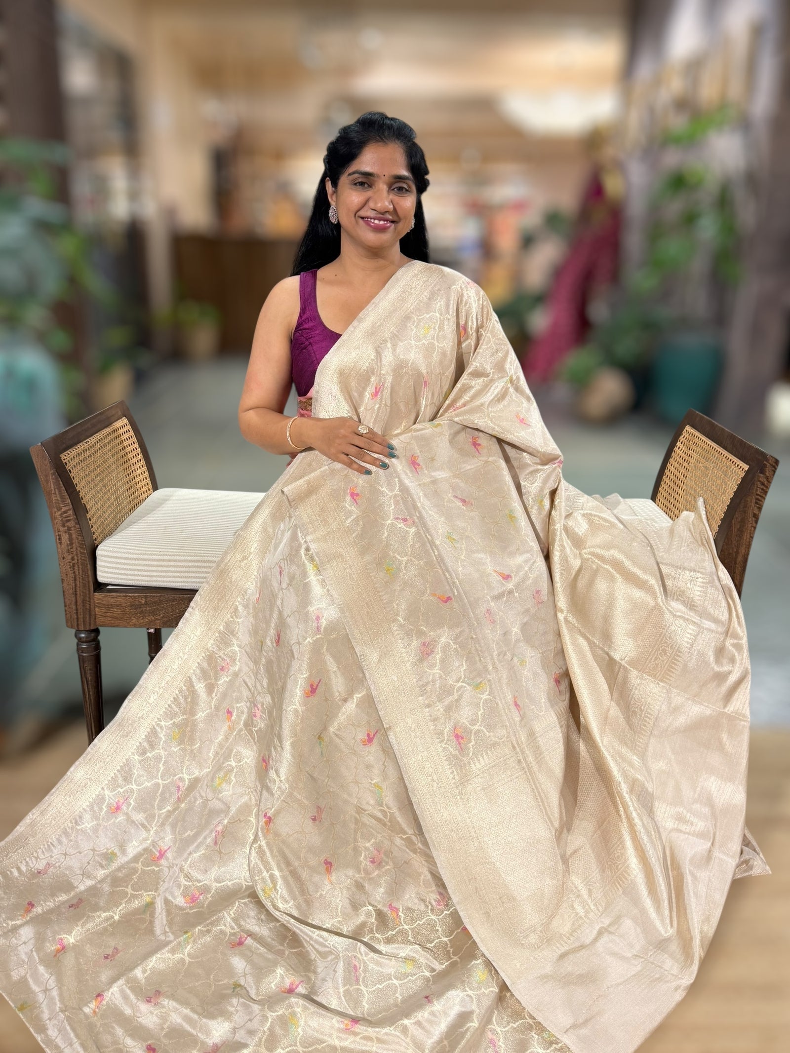 Ivory Banarasi Ektara Tissue Saree
