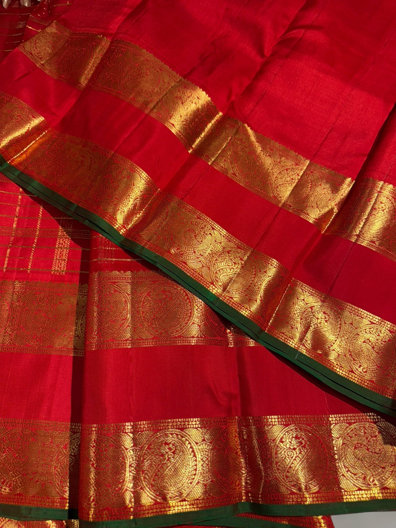 Chilli Red Vintage Checks Kanjeevaram Saree