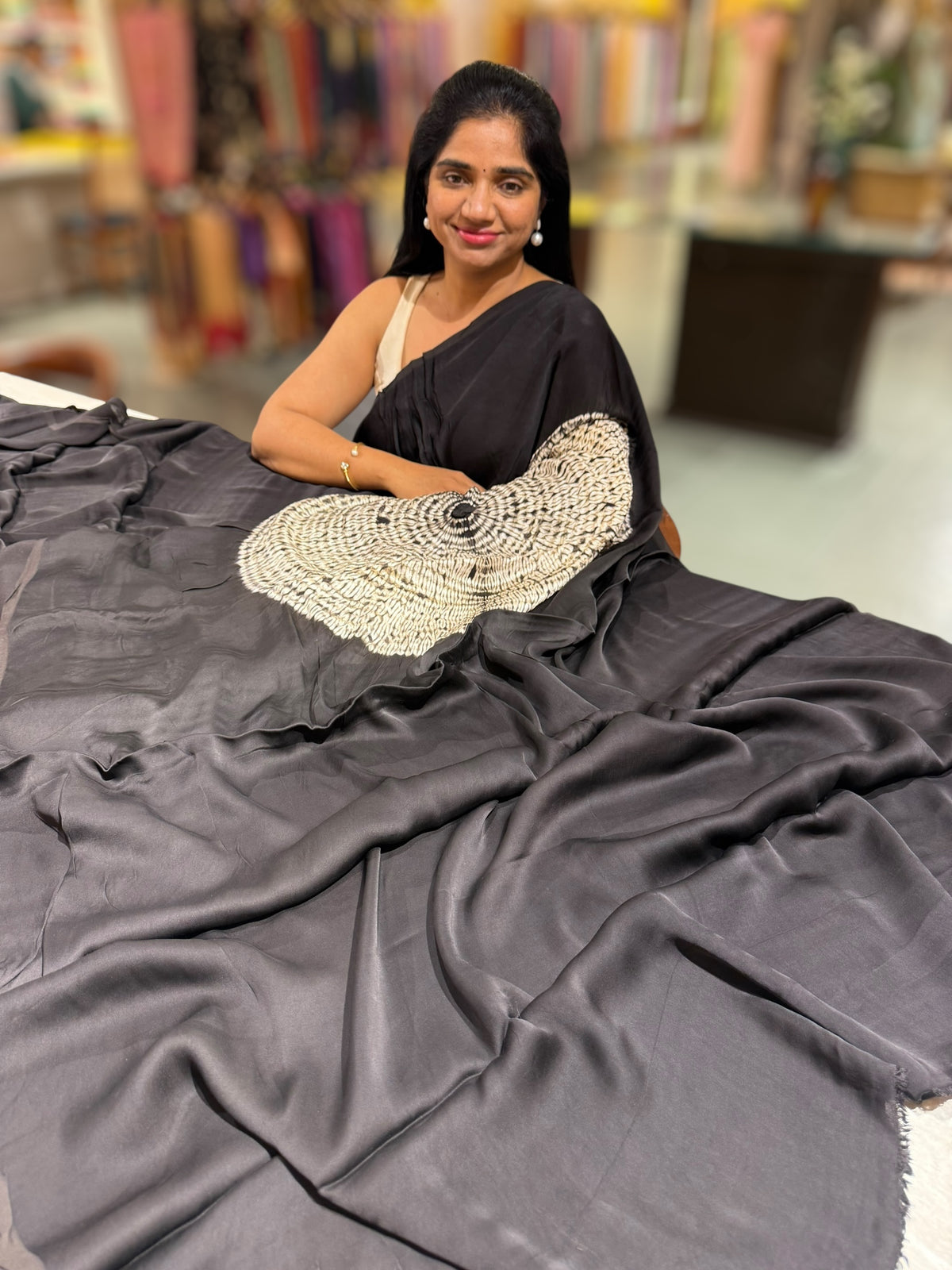 Black gajji silk saree with bandhini circular pallu