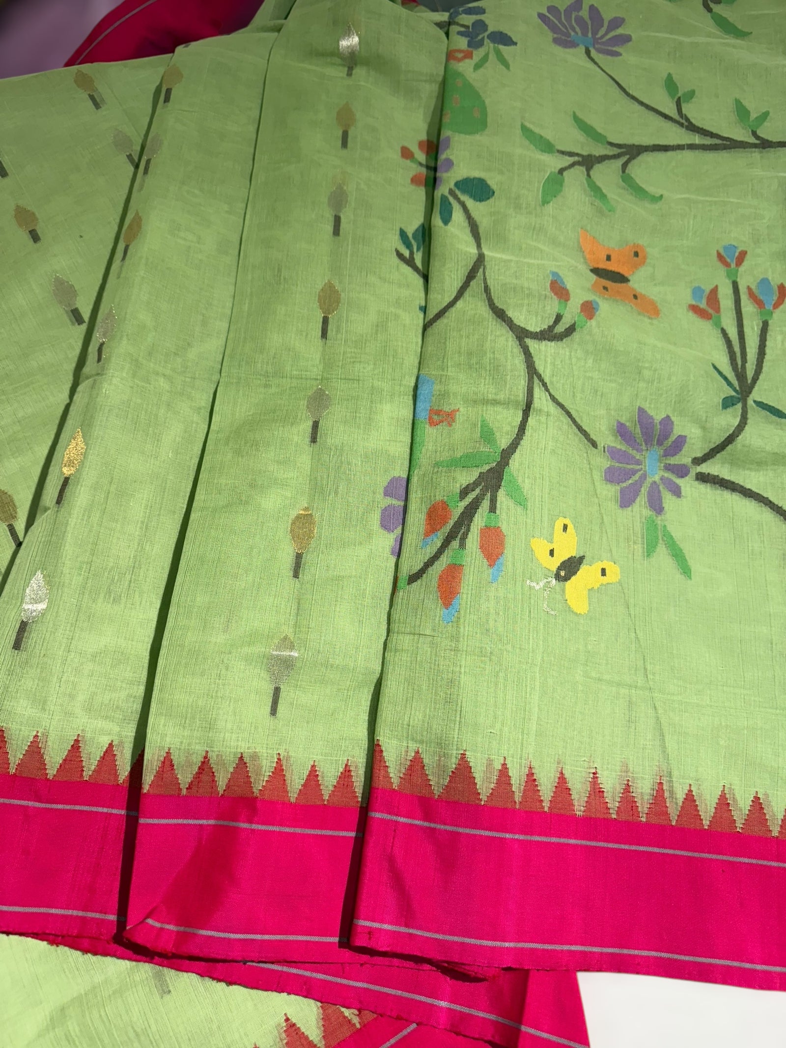 Pista Green pure handloom Ponduru Khadi jamdani Saree