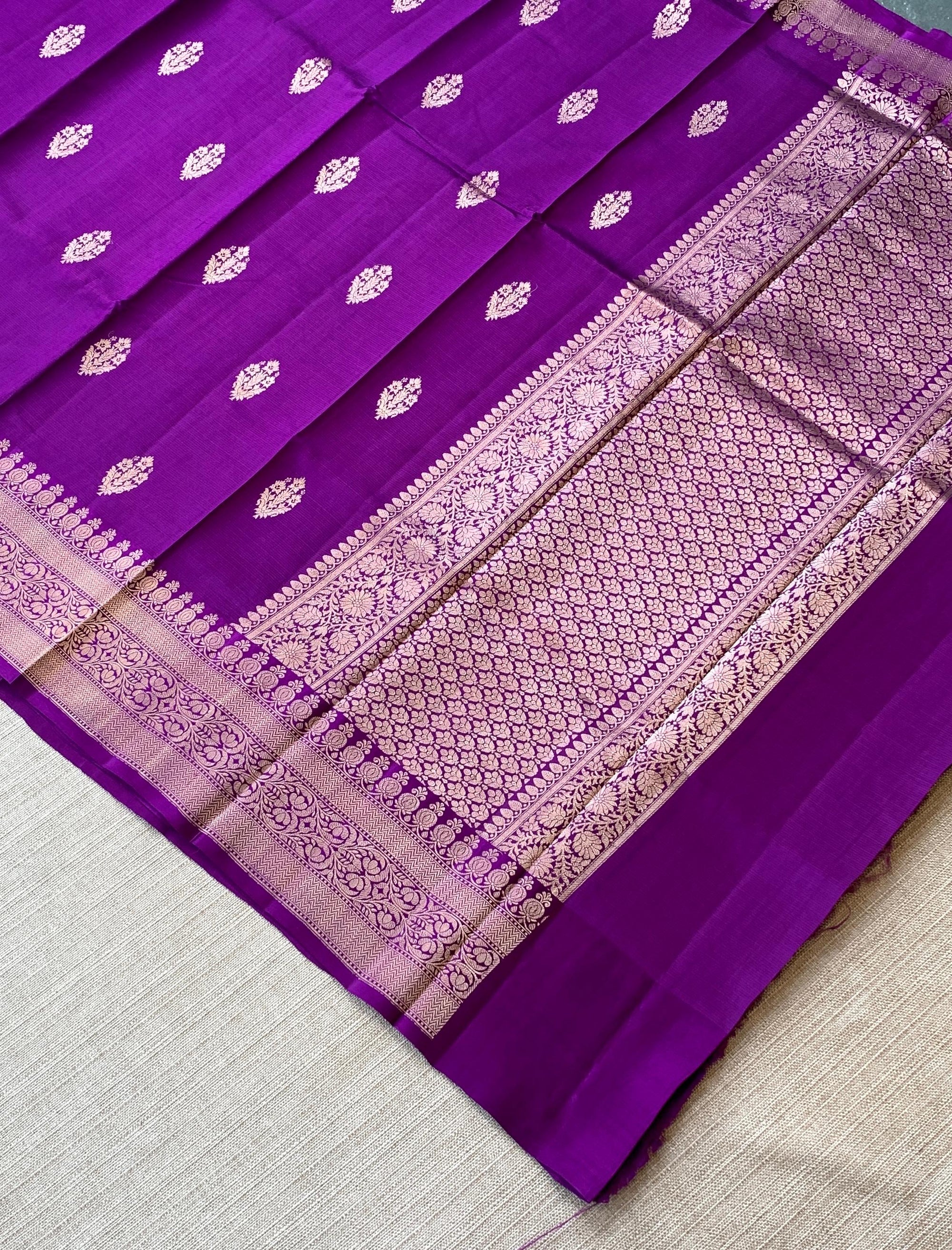 Brinjal Raw Mangoe Silk Saree in Monotone Look with heavy weaving Mashru borders & kaduwa woven motifs.