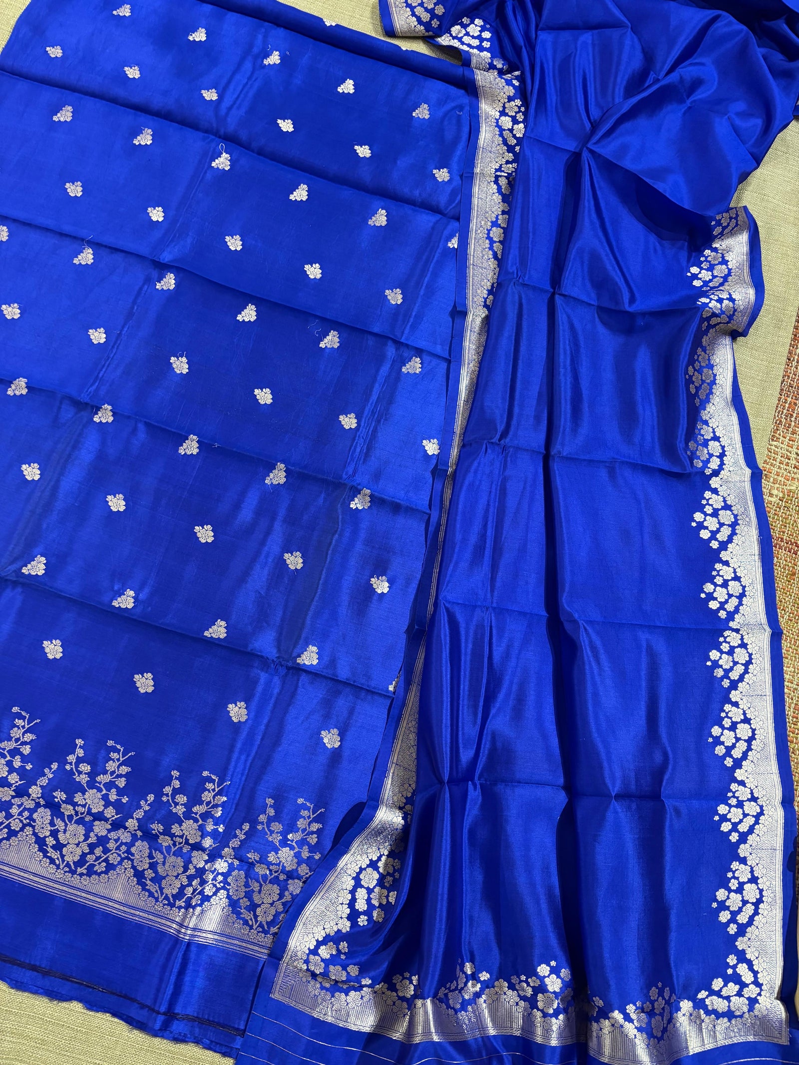 Pure Handloom Banarasi Poona silk 3 pc unstitched suit set