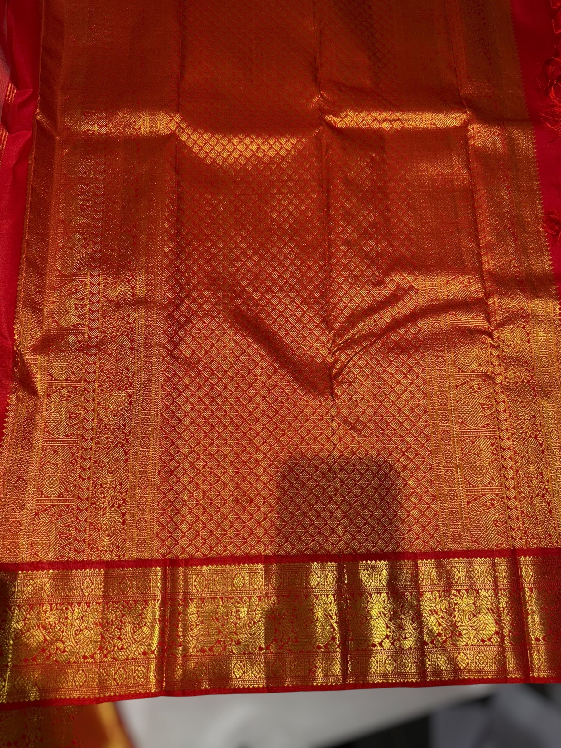 Ivory & Reddish Orange Combo Kanchi Vintage Saree