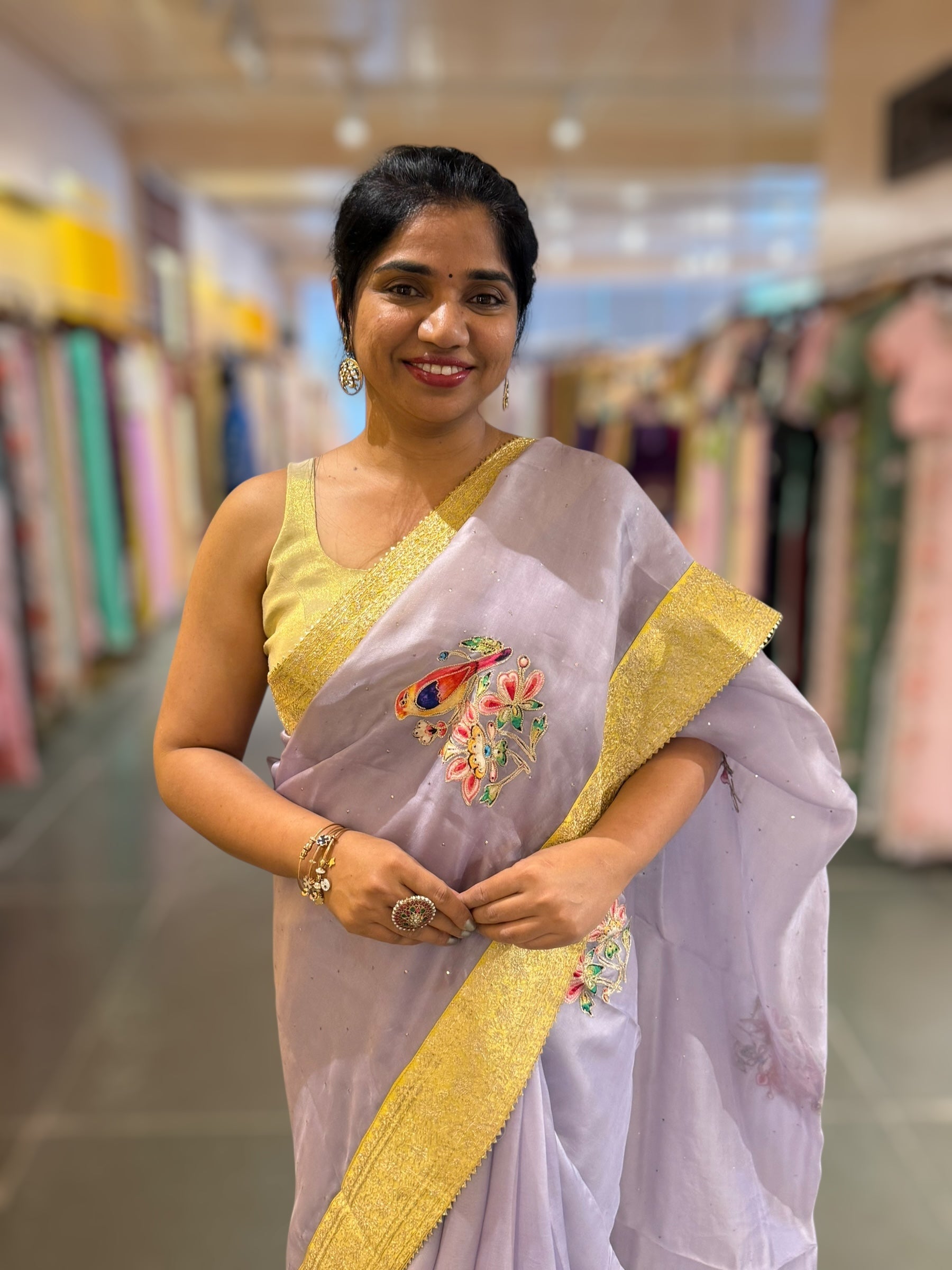Lilac Pure Organza Saree with banarasi pitawork border and bird applique motifs allover the saree