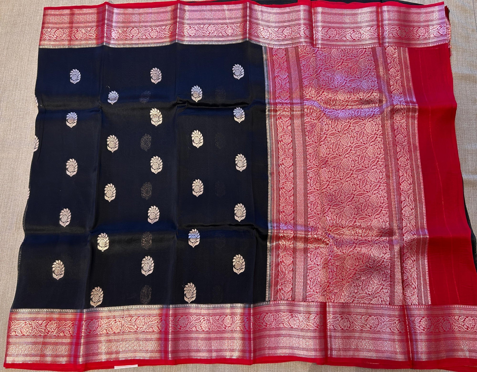 Black and Red Combo Pure Handloom premium Kora Banarasi Saree