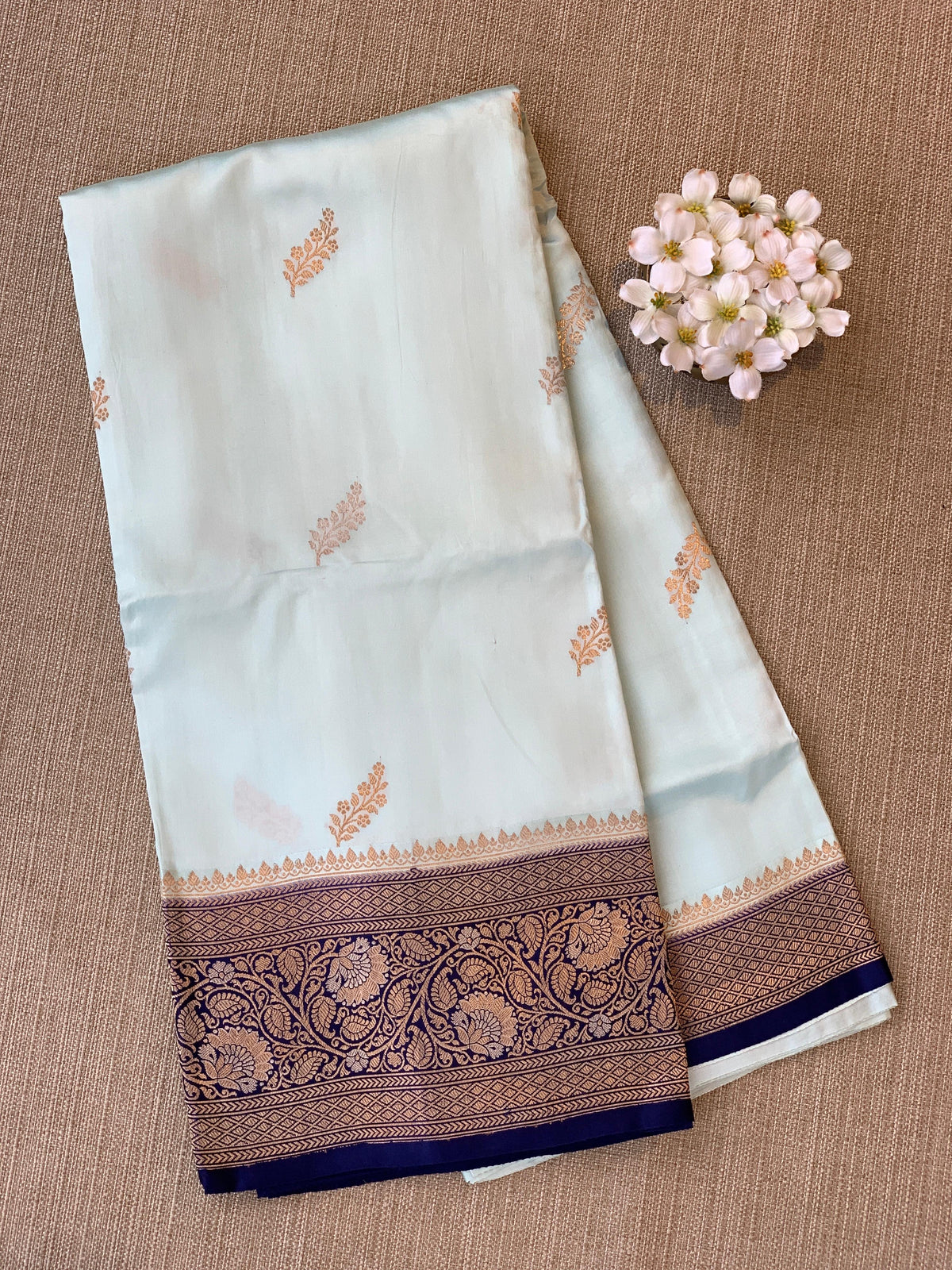 Powder Blue & Navy Blue Combo Poona Silk Saree with heavy weaving mashru border & kaduwa woven motifs.