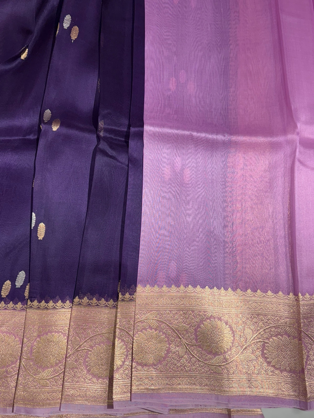Violet & Lilac Pure Handloom premium Kora Banarasi Saree