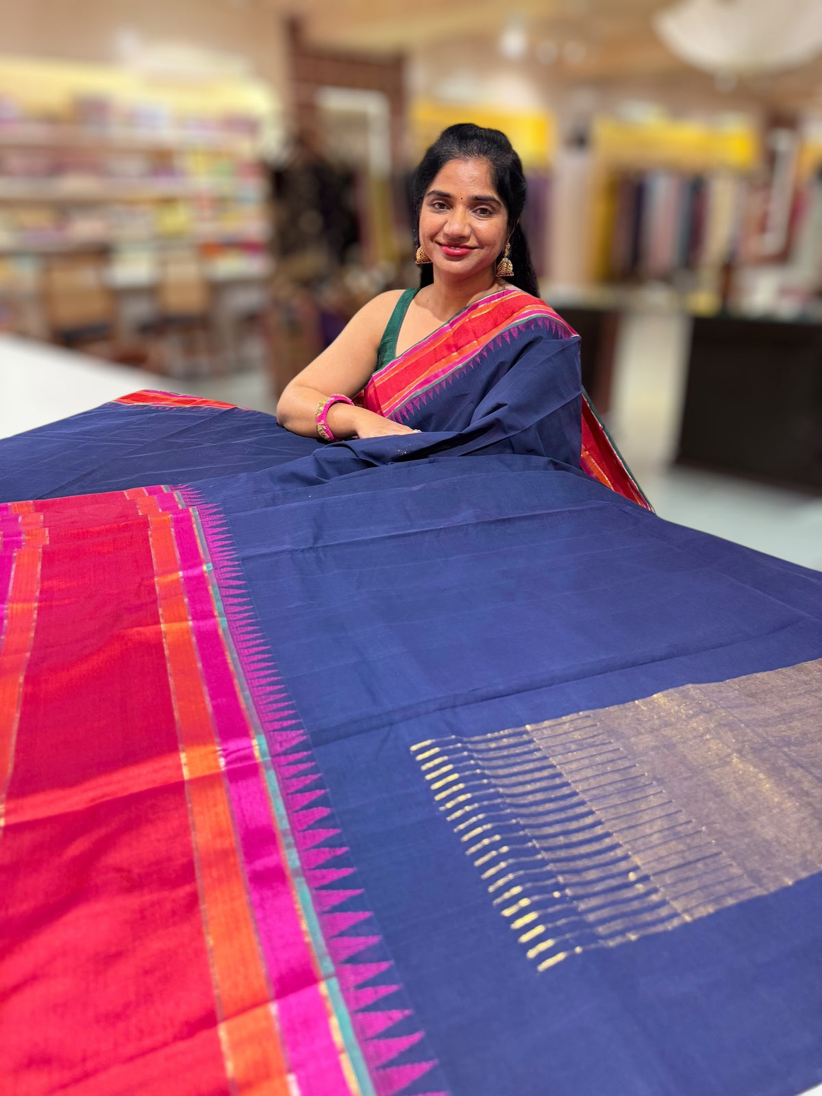 Midnight Blue Ponduru Khadi Saree in 80’s Count with Kanchi Style borders
