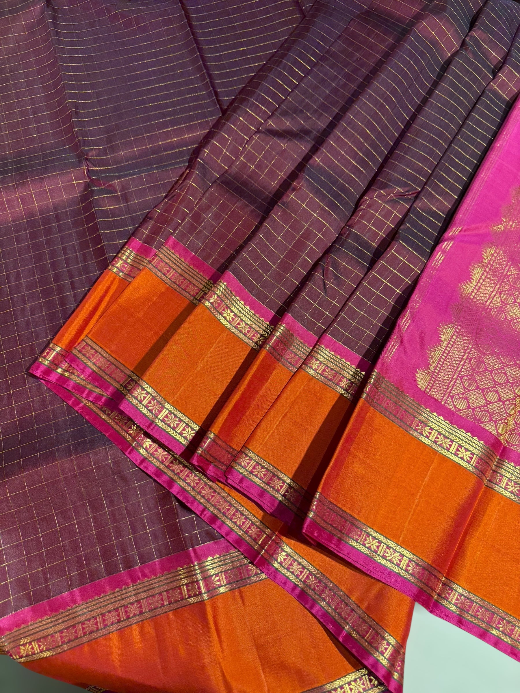 Winish Brown Kanchi vintage checks saree with Gap Border