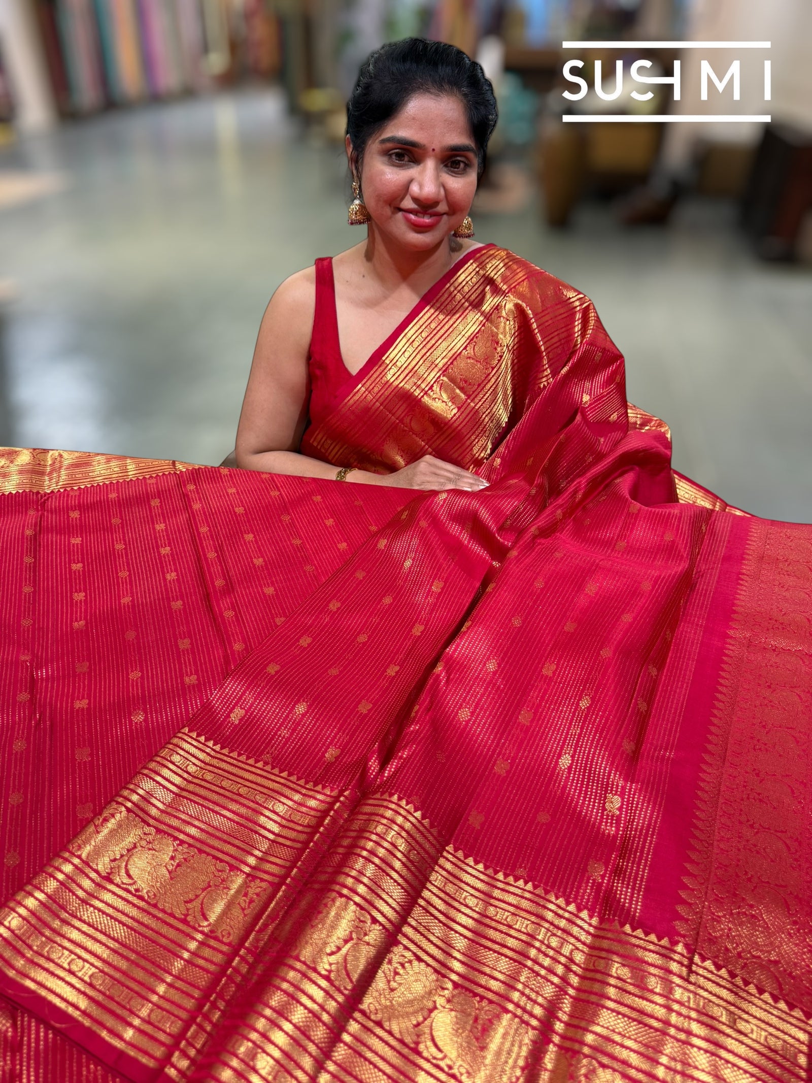 Red Stripes monotone look Vintage Kanjeevaram : S62F124