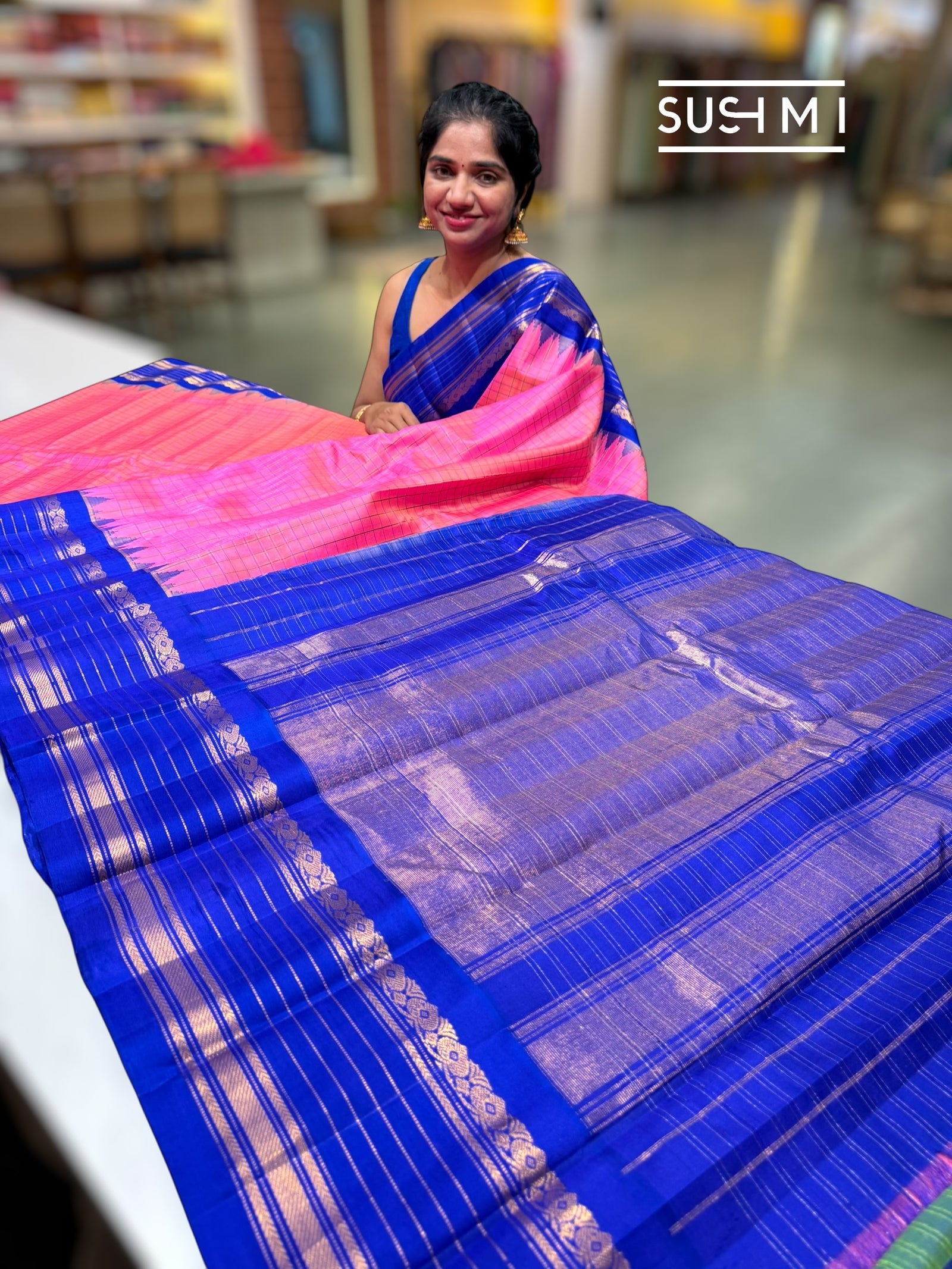 Neon Pink vintage checks Gadwal Silk Saree : S62F216