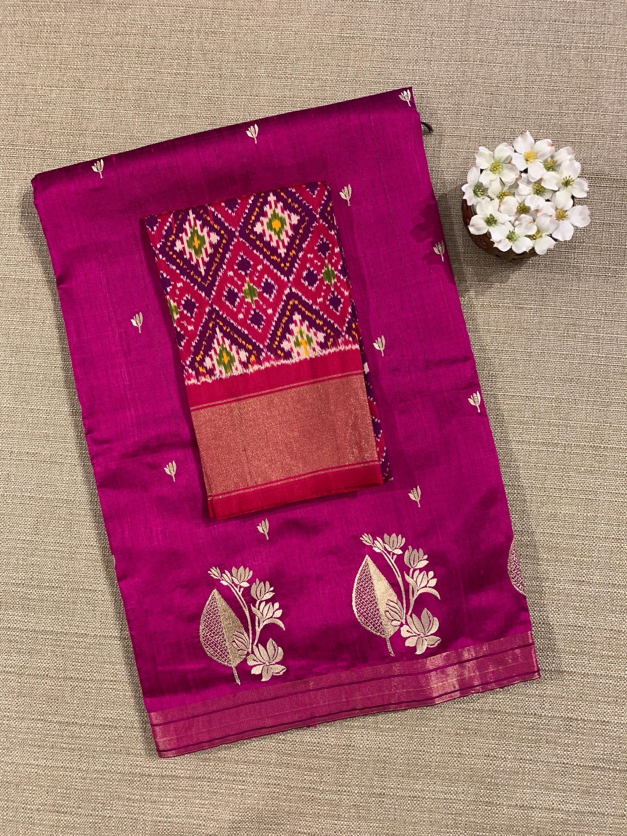 Majenta Pure Handloom Raw Silk Saree