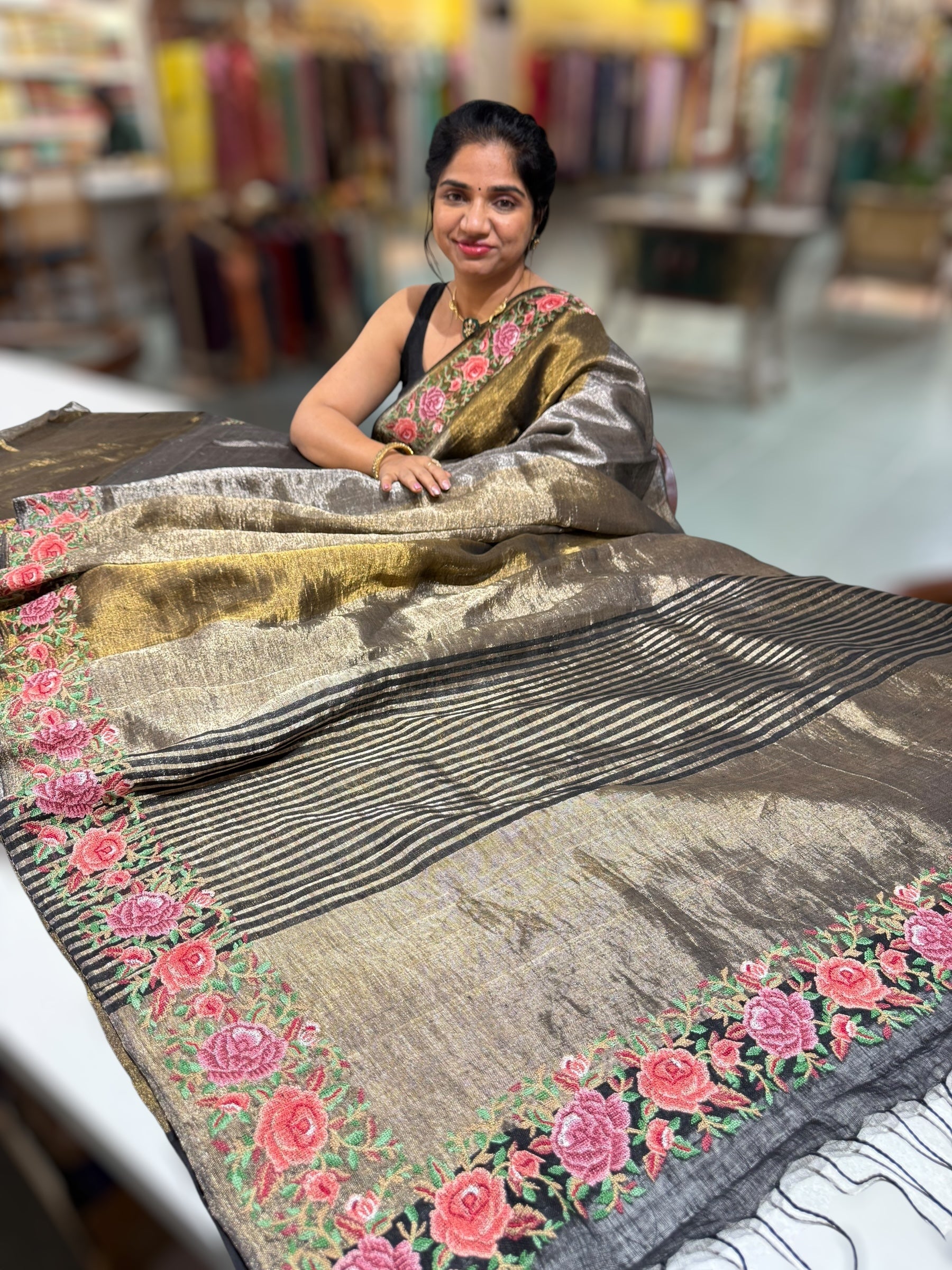 Lenin Tissue Saree with petite point Embroidered Border