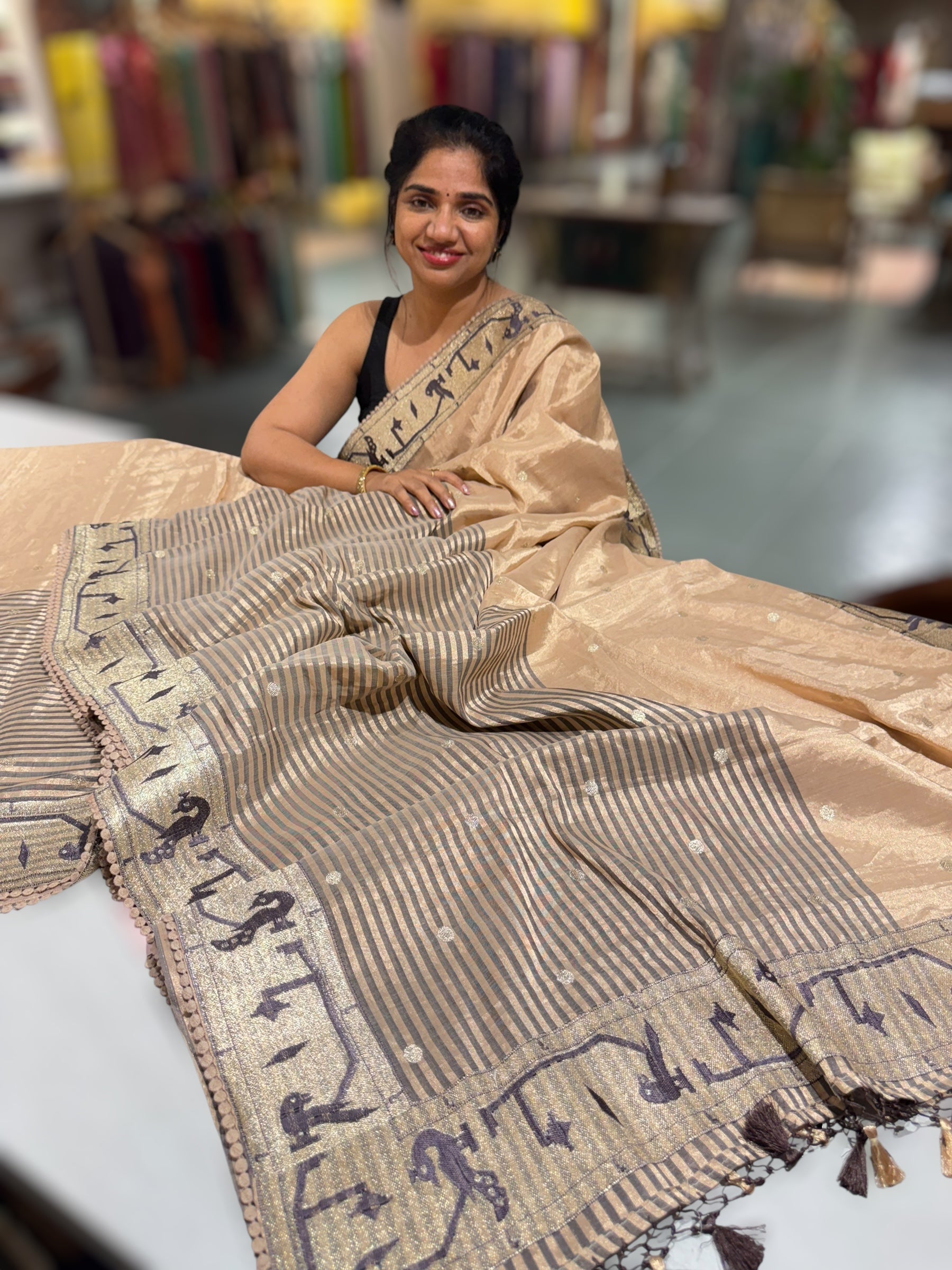 Mauve undertone Beige kanchi Tissue