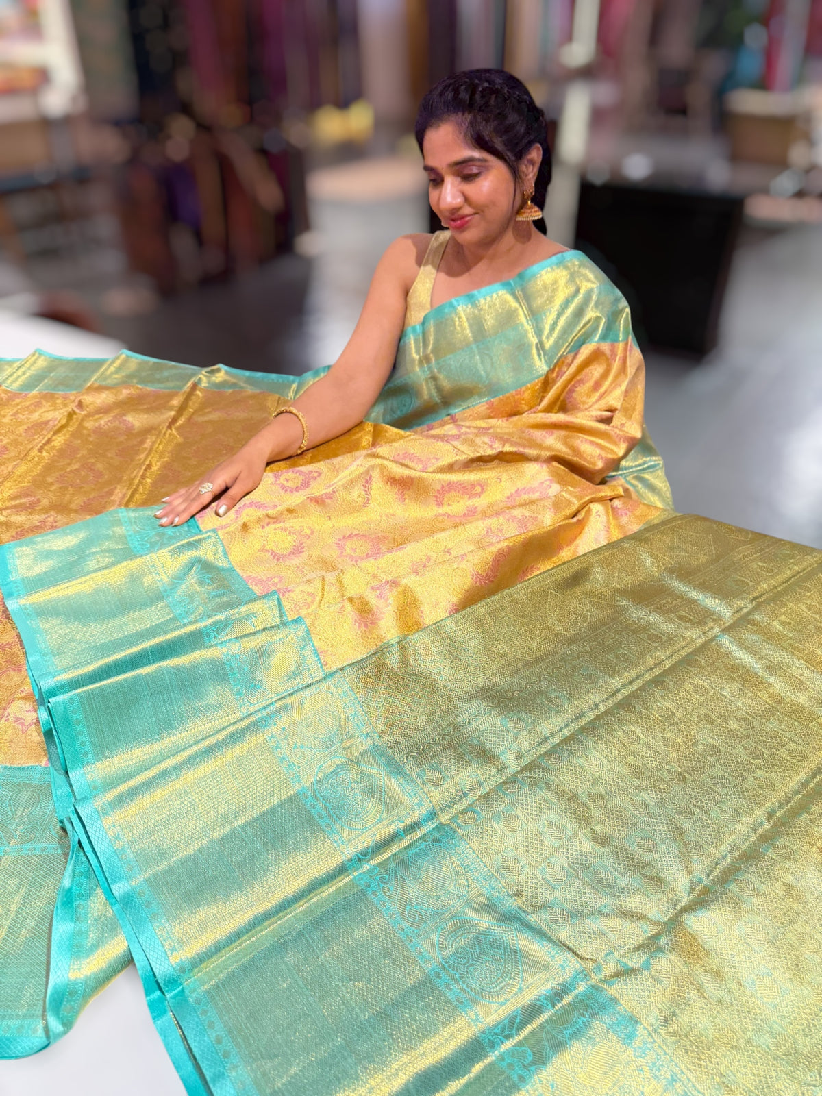 Kanjeevaram Tissue meenakari saree