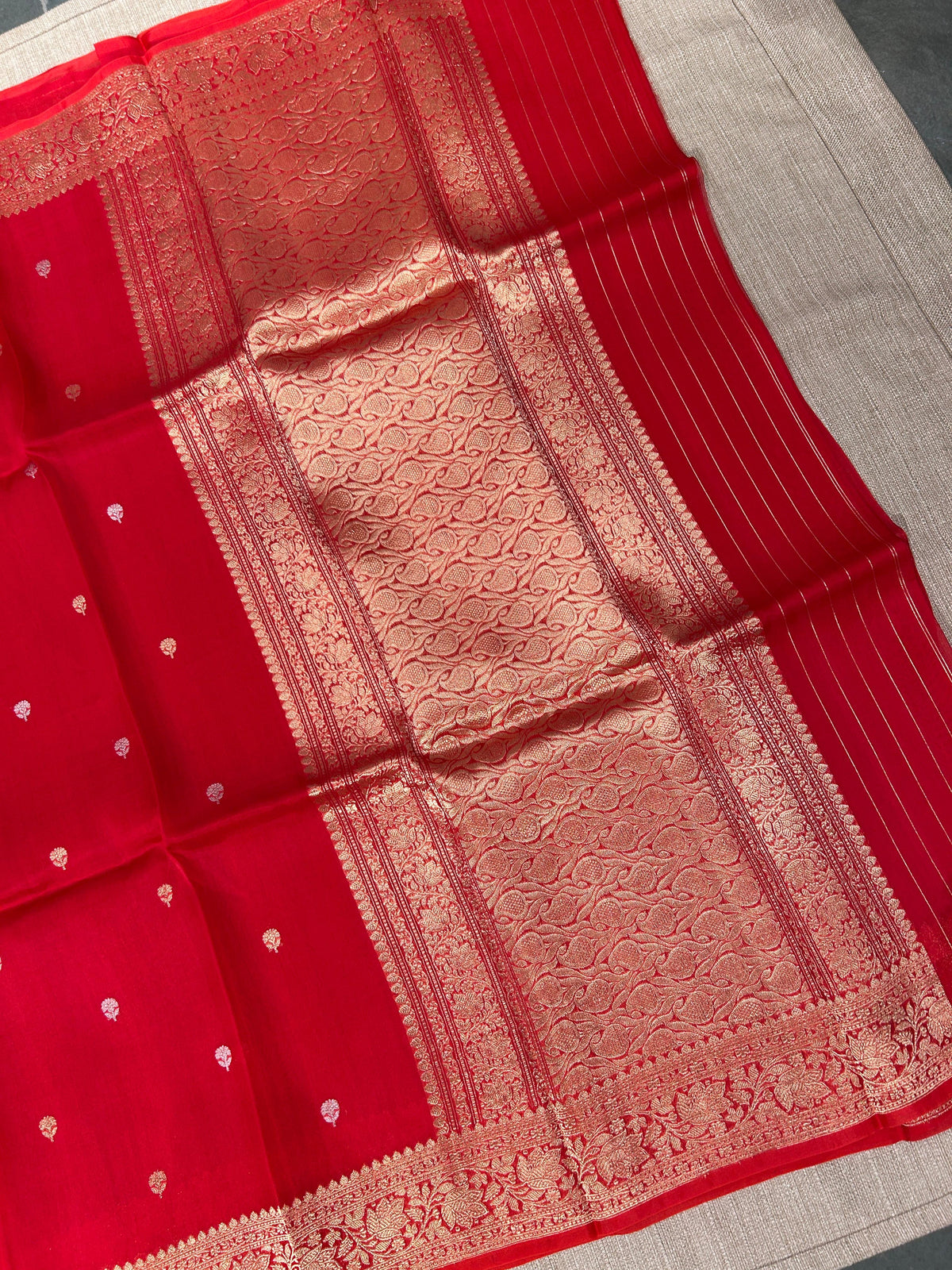 Red monotone look Pure Handloom premium Kora Banarasi Saree with heavy weaving border