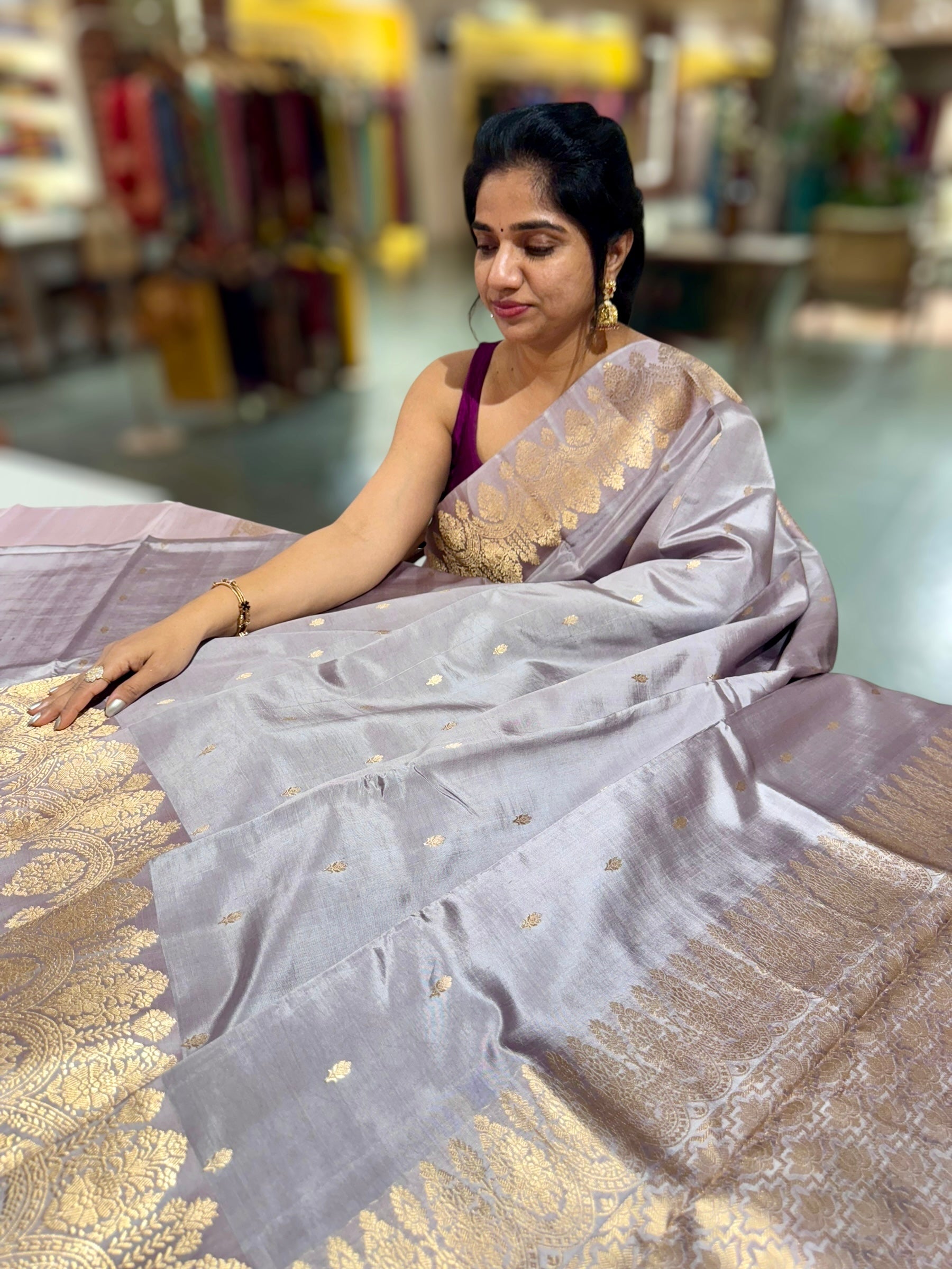 Dusty Mauve Raw Mangoe Silk Saree with heavy weaving Mashru Open Border