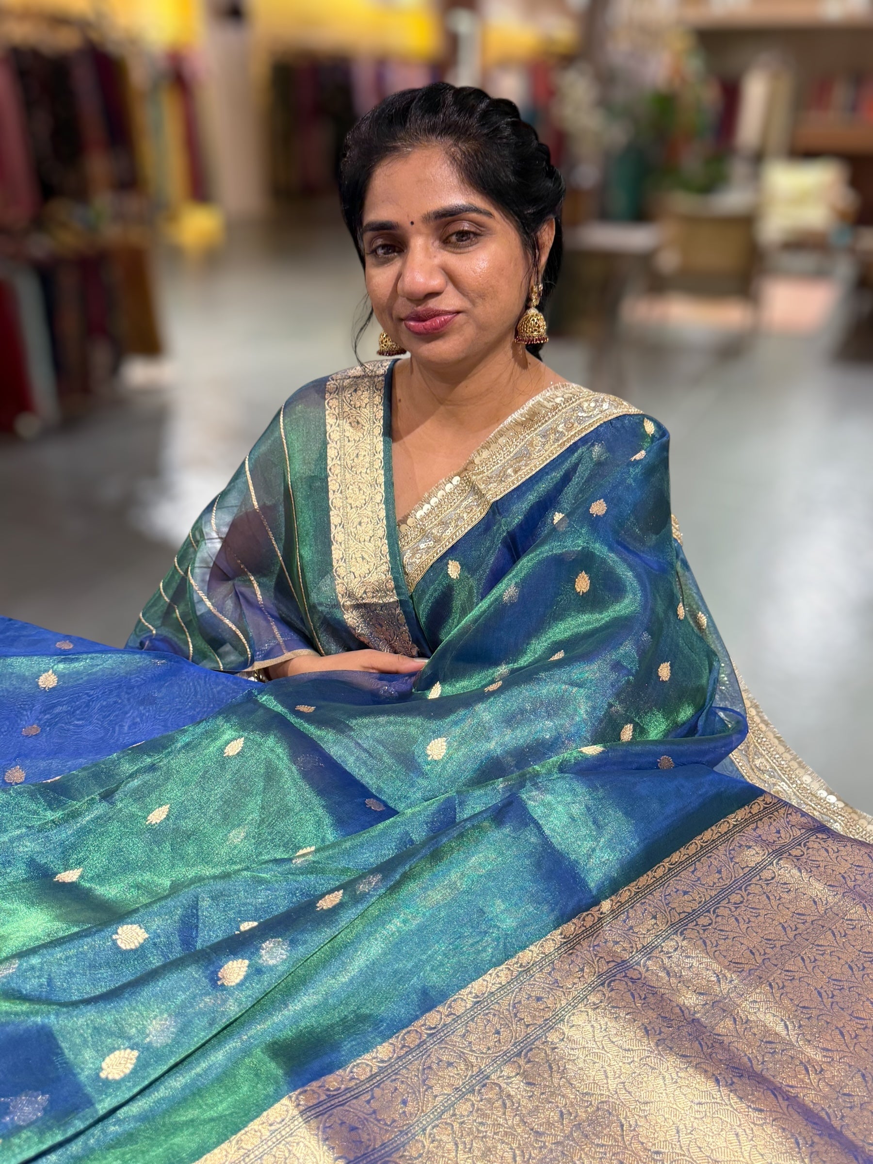 Peacock Bluish Green Pure handloom Banarasi Tissue saree