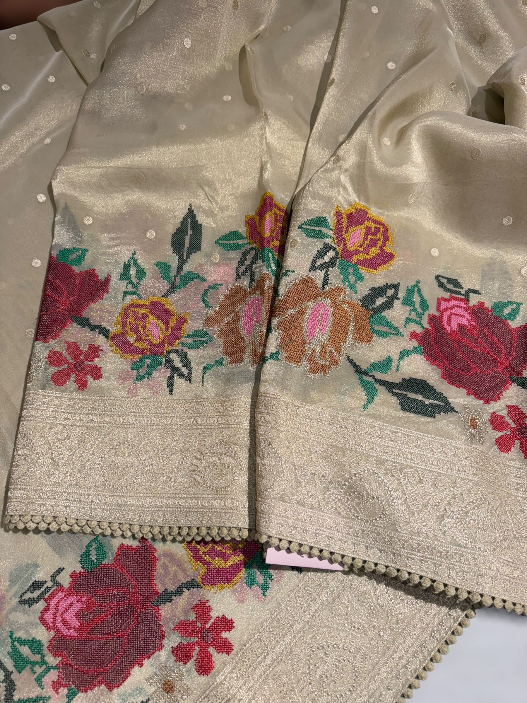 Dhaara : Ivory Tissue Gorgette Saree