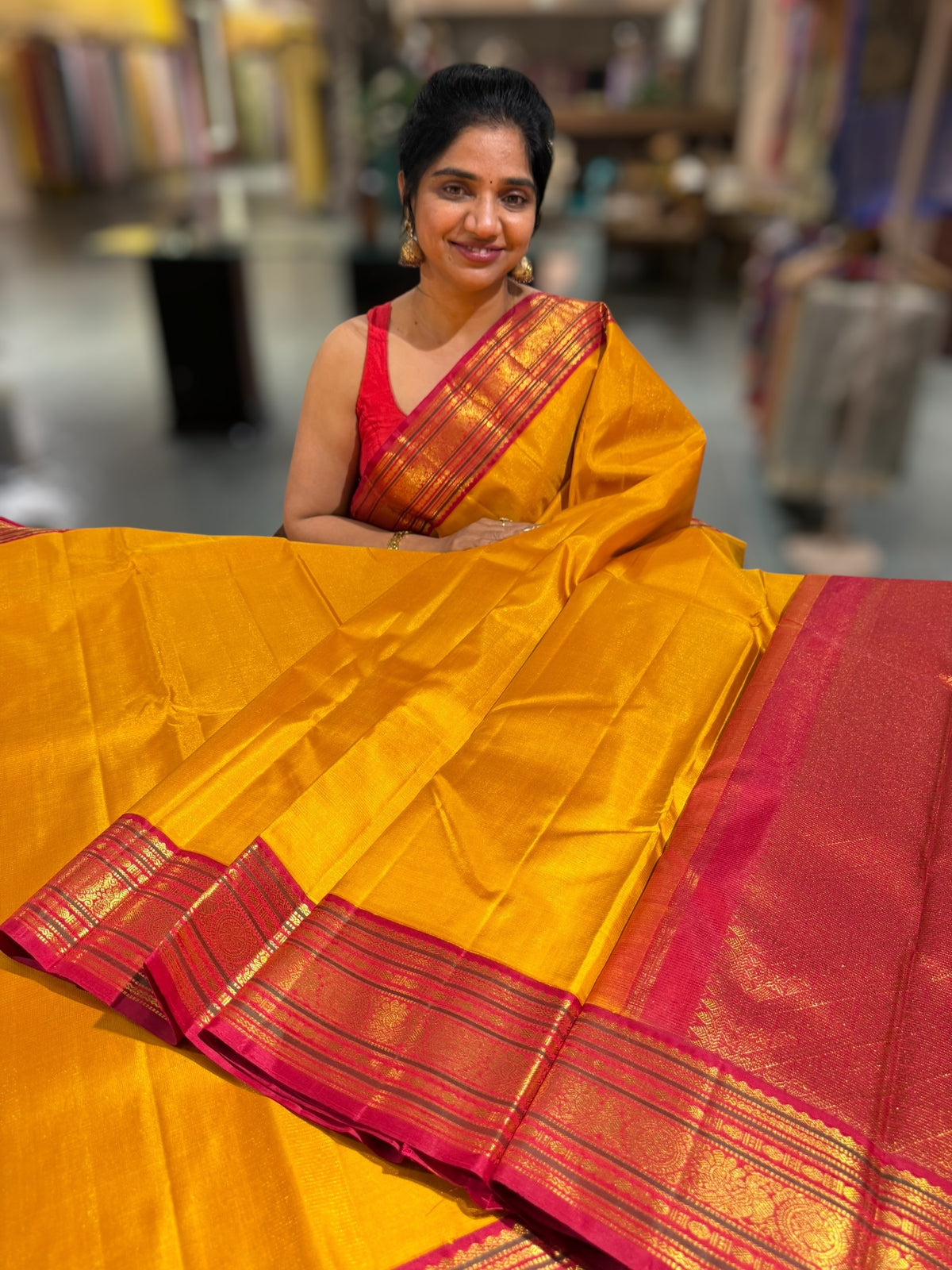 Mustard & Pinkish Red combo Vaira Oosi Stripes Vintage Kanjeevaram Saree