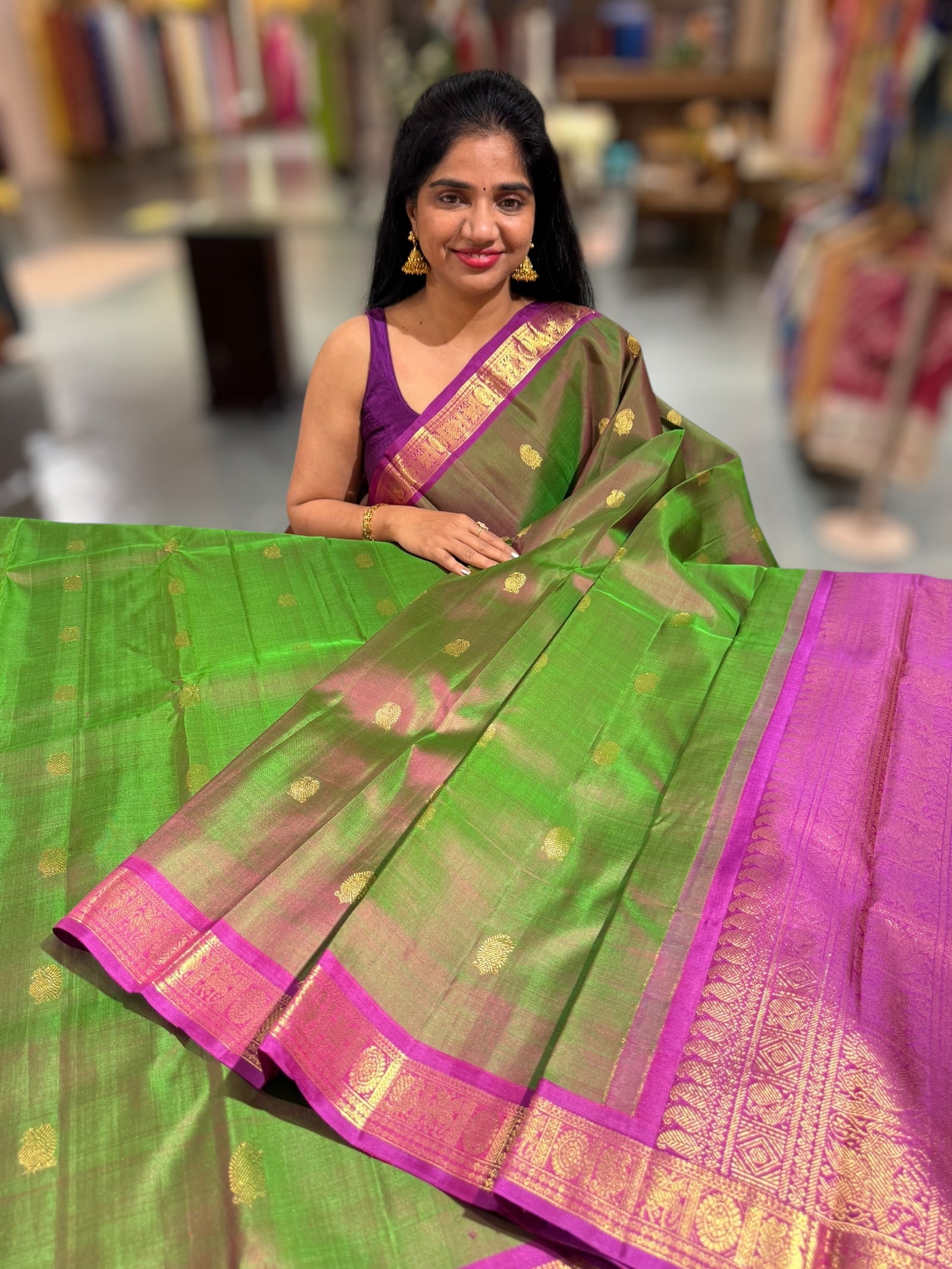 Leaf Green & Majenta Combo Vintage Kanjeevaram Saree