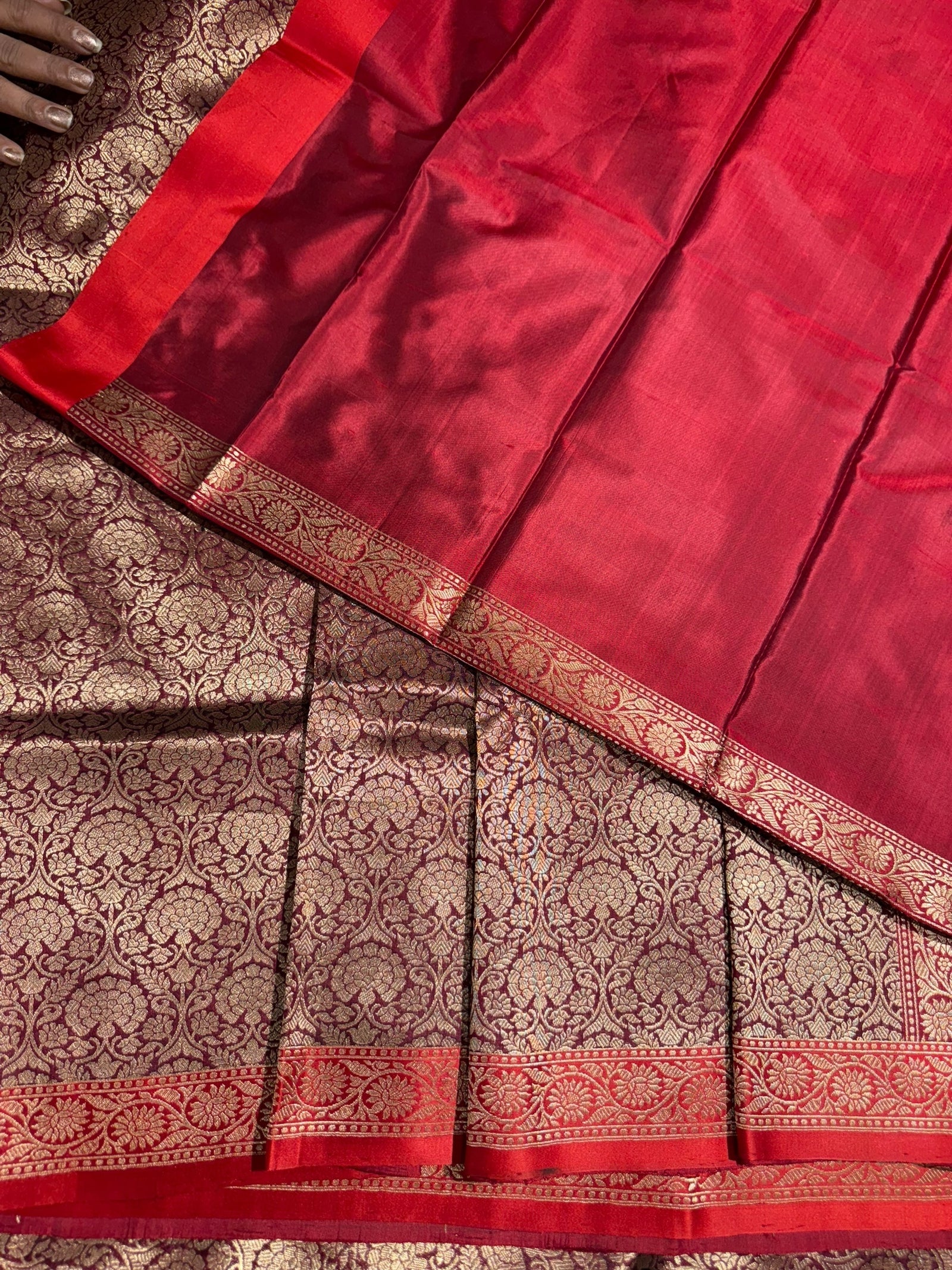 Banarasi katan Tonchoi weaving Saree with red mashru borders
