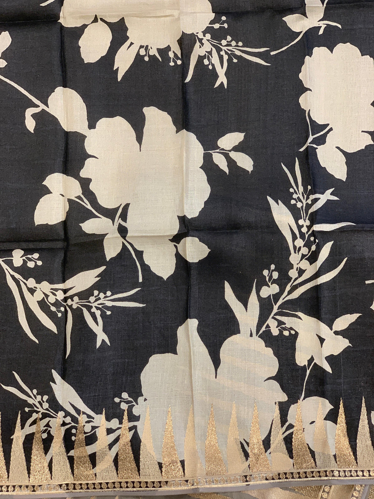 Grey Pure Organza With Temple Embroidered Border & Tussar Printed Blouse