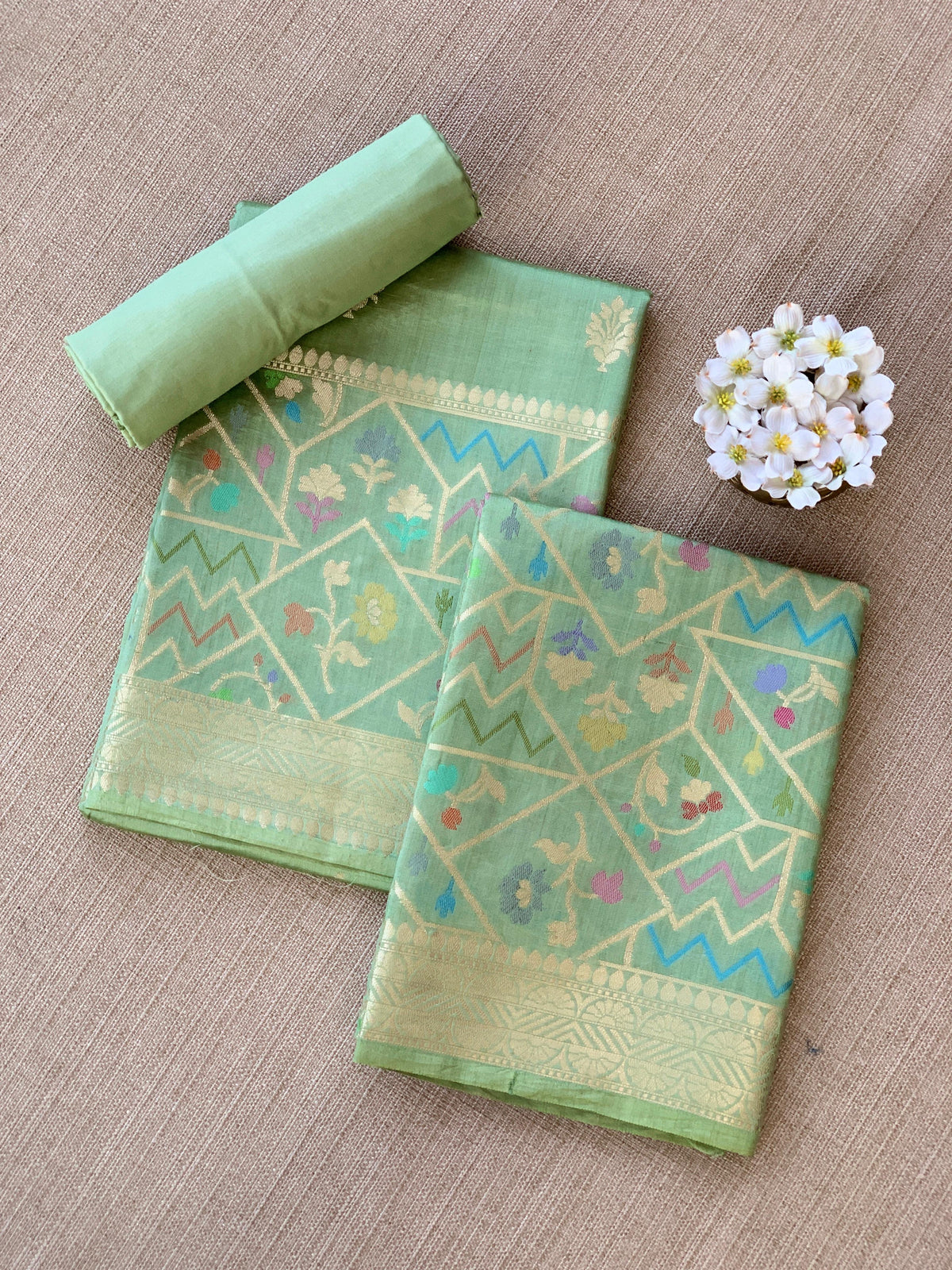 Pista Banarasi Chiniya Silk 3-pc Suit set : SS62J19