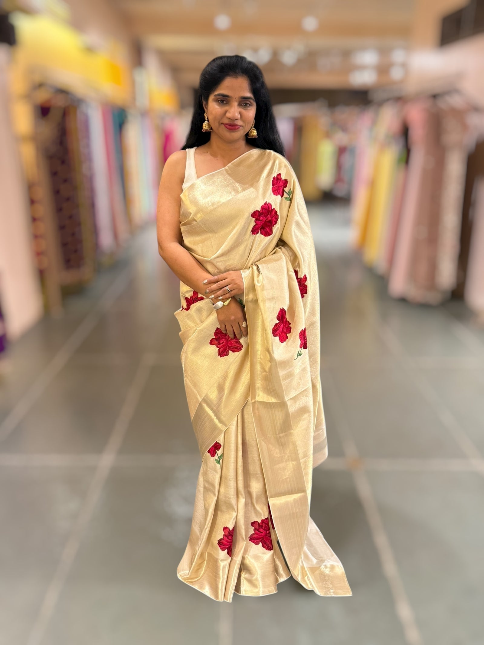 Ivory Kanjeevaram Brocade Saree With Hibiscus Floral bunches embroidery