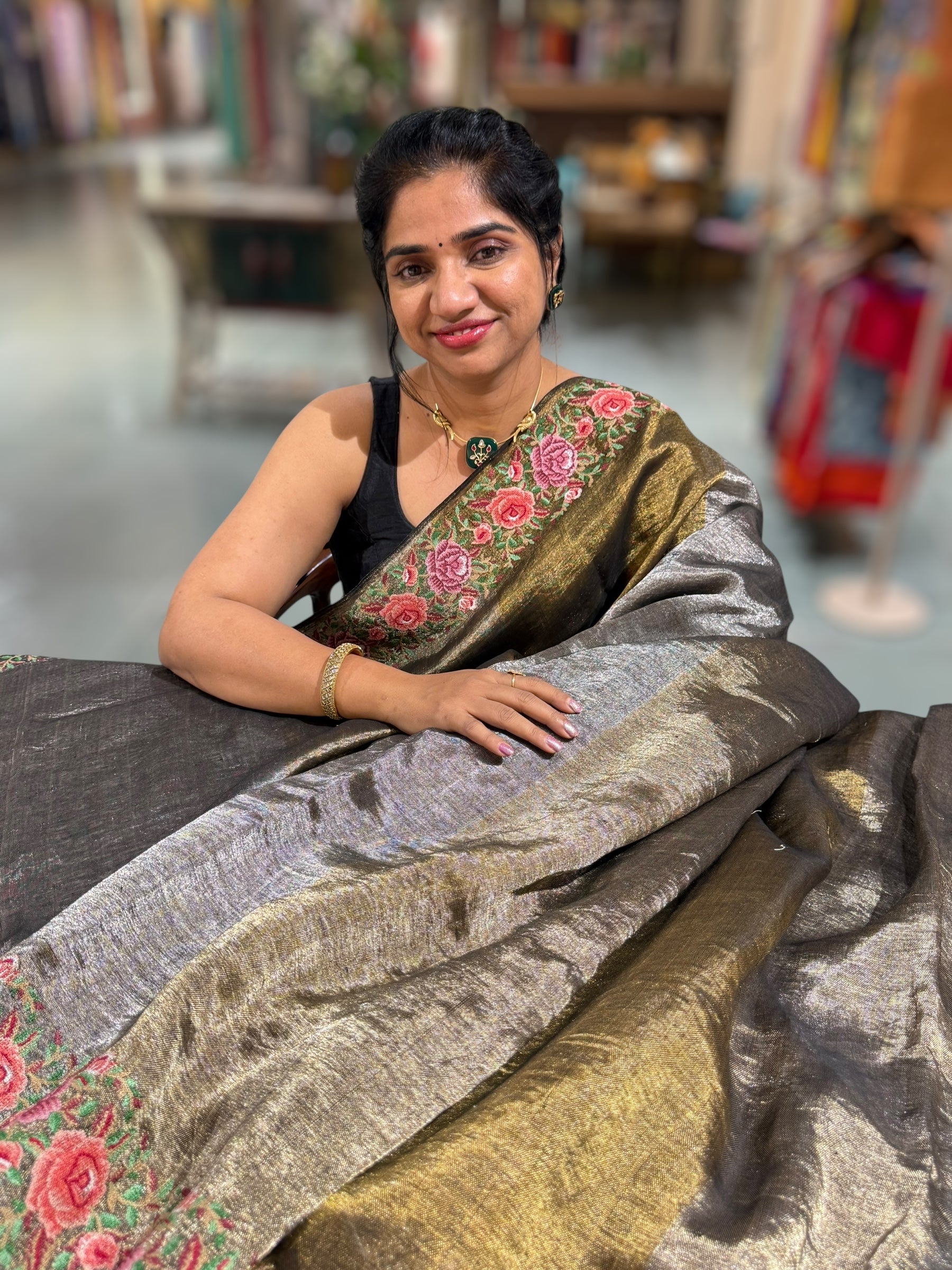 Lenin Tissue Saree with petite point Embroidered Border