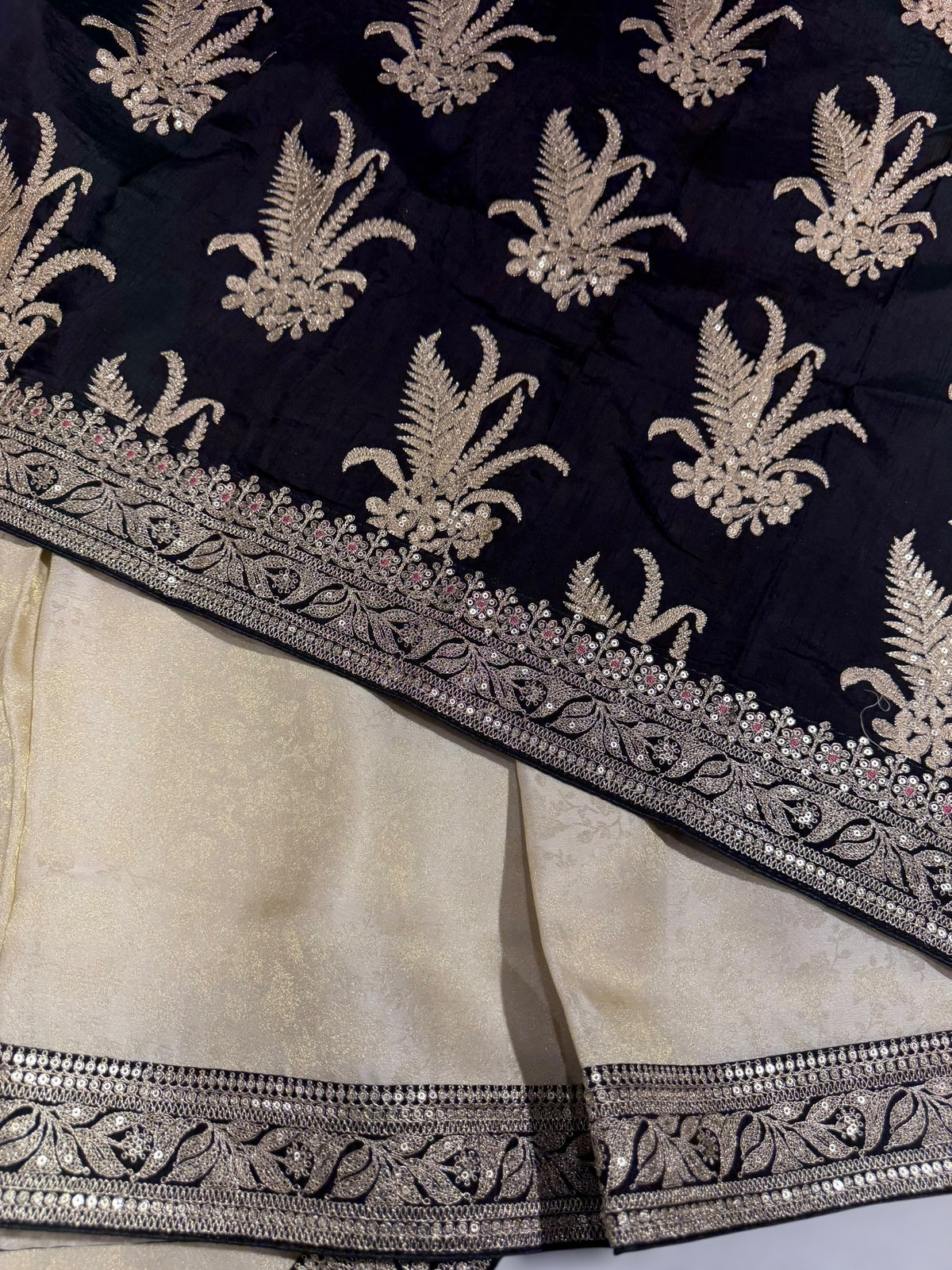 Ivory Banarasi brocade Tissue