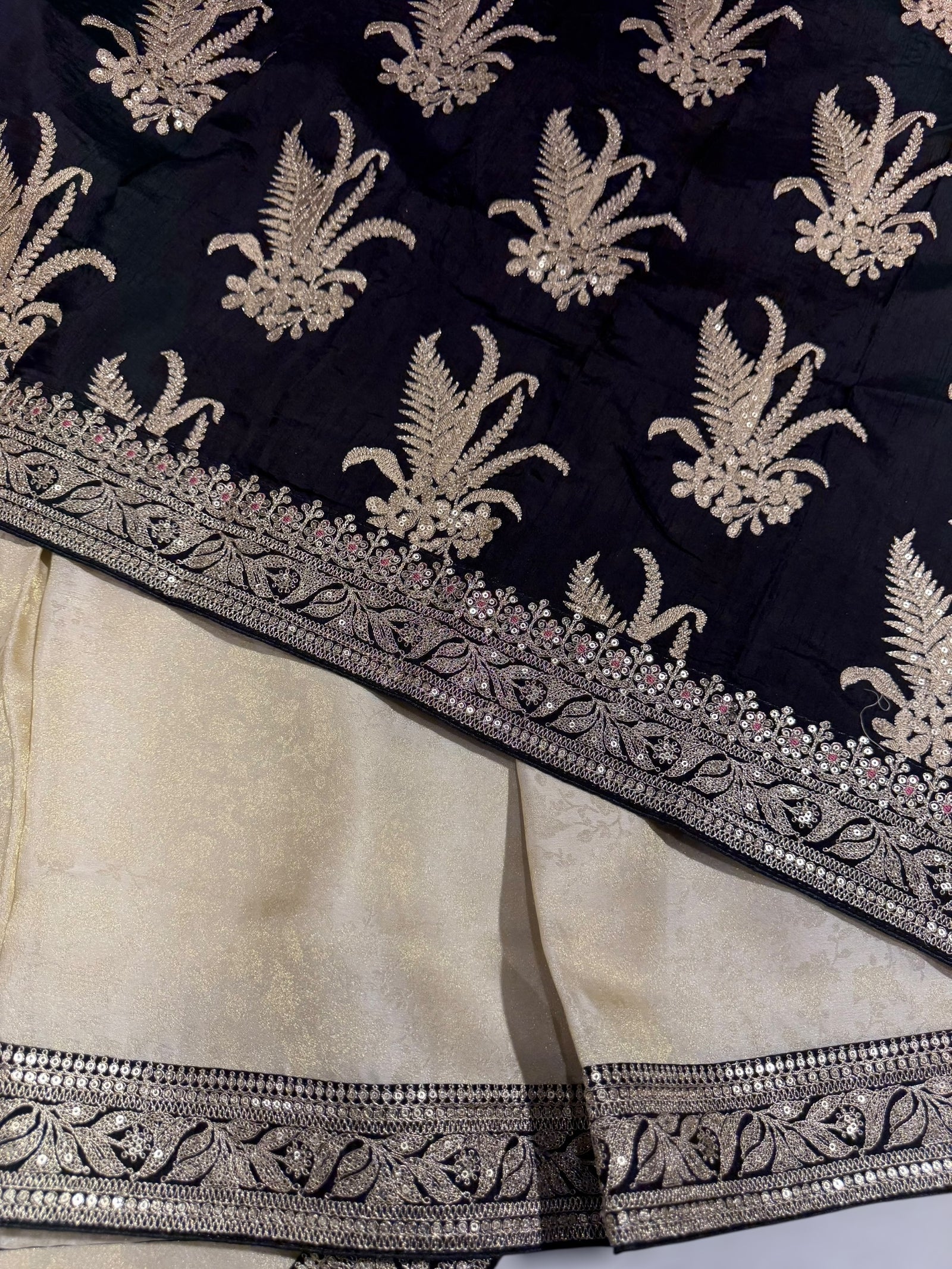 Ivory Banarasi brocade Tissue