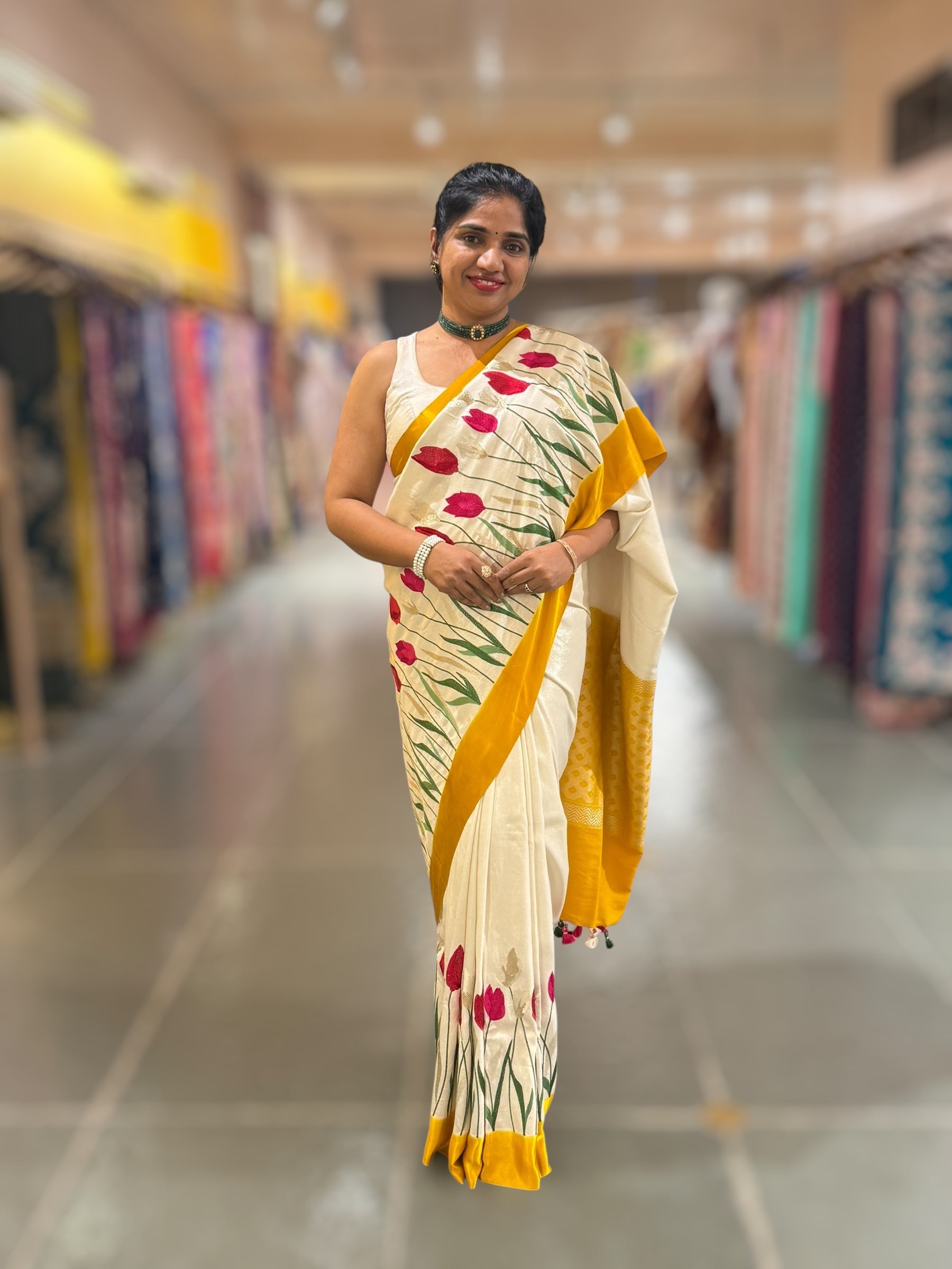 Pure handloom Banarasi Tussar Khaddi Georgette with Tulip Border