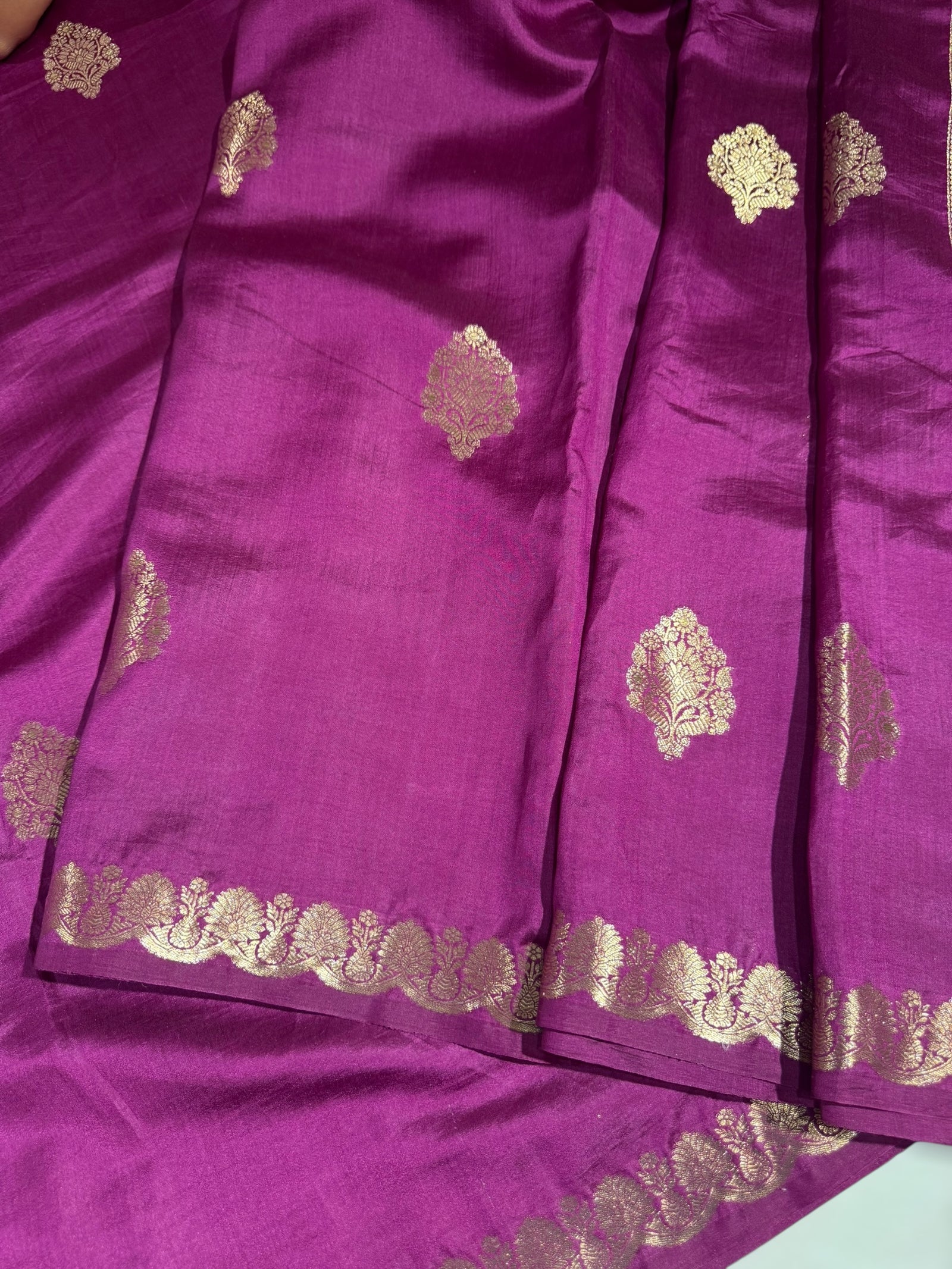 Majenta Purple Banarasi Puna Silk Saree