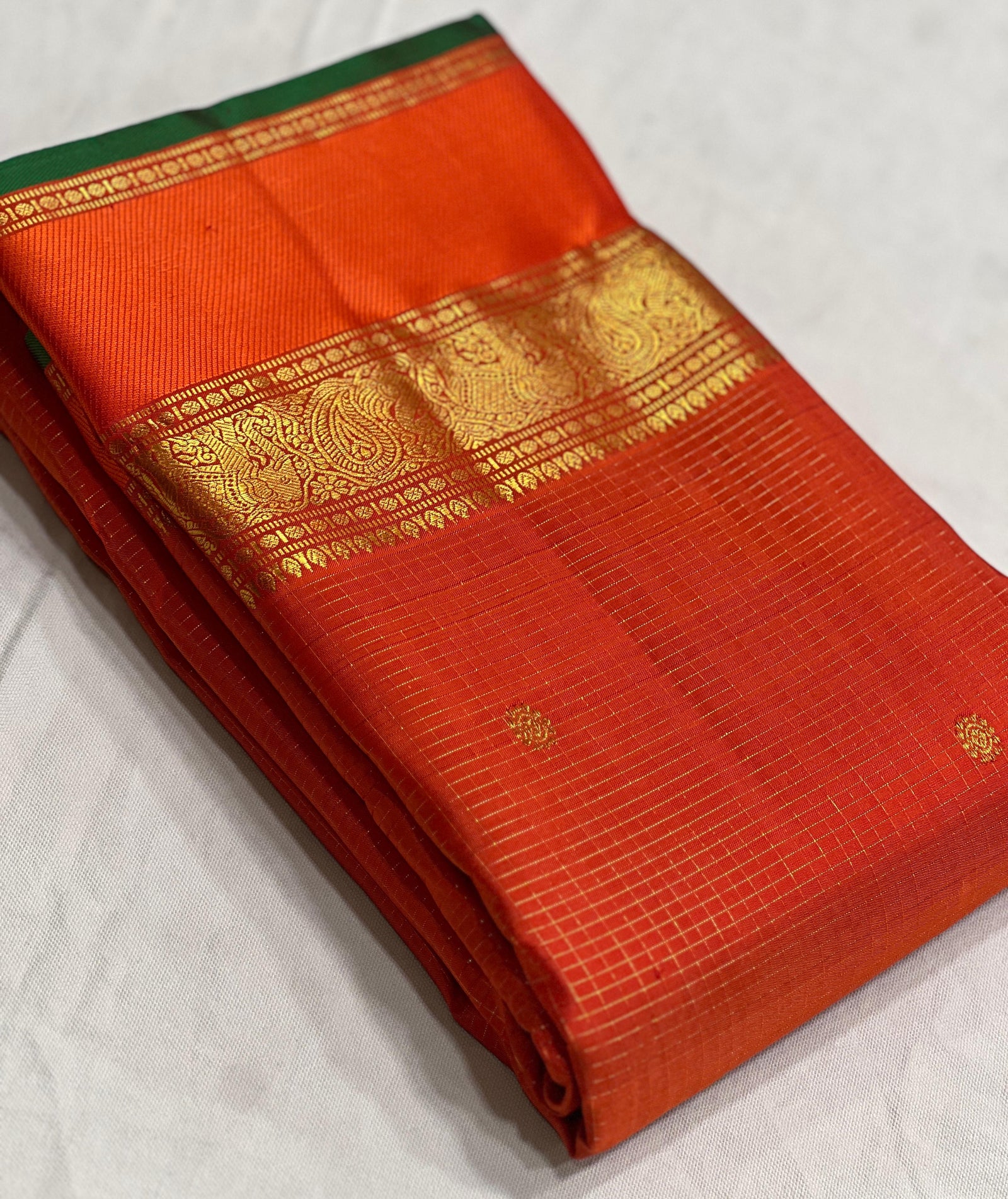 Orange vaira oosi Kanchipuram Vintage Saree