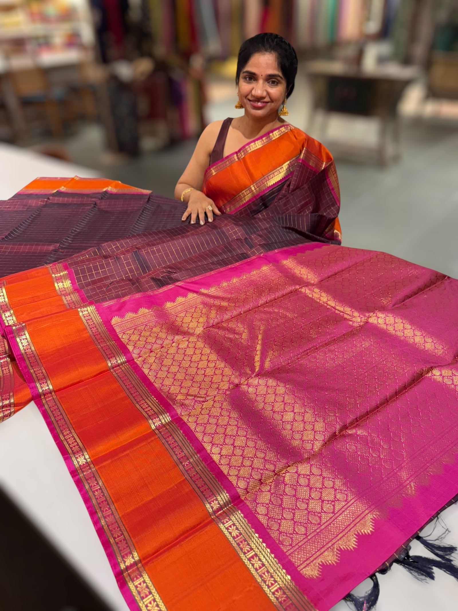 Winish Brown Kanchi vintage checks saree with Gap Border