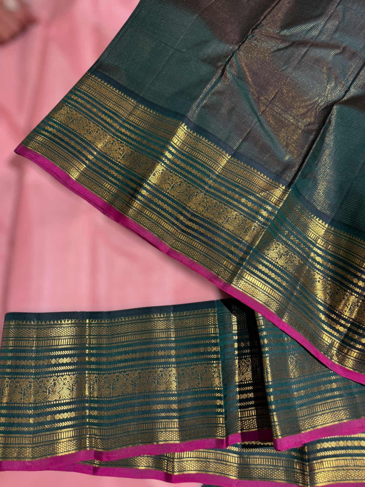 Peach Pink stripes Vaira Oosi Stripes Vintage Kanjeevaram Saree
