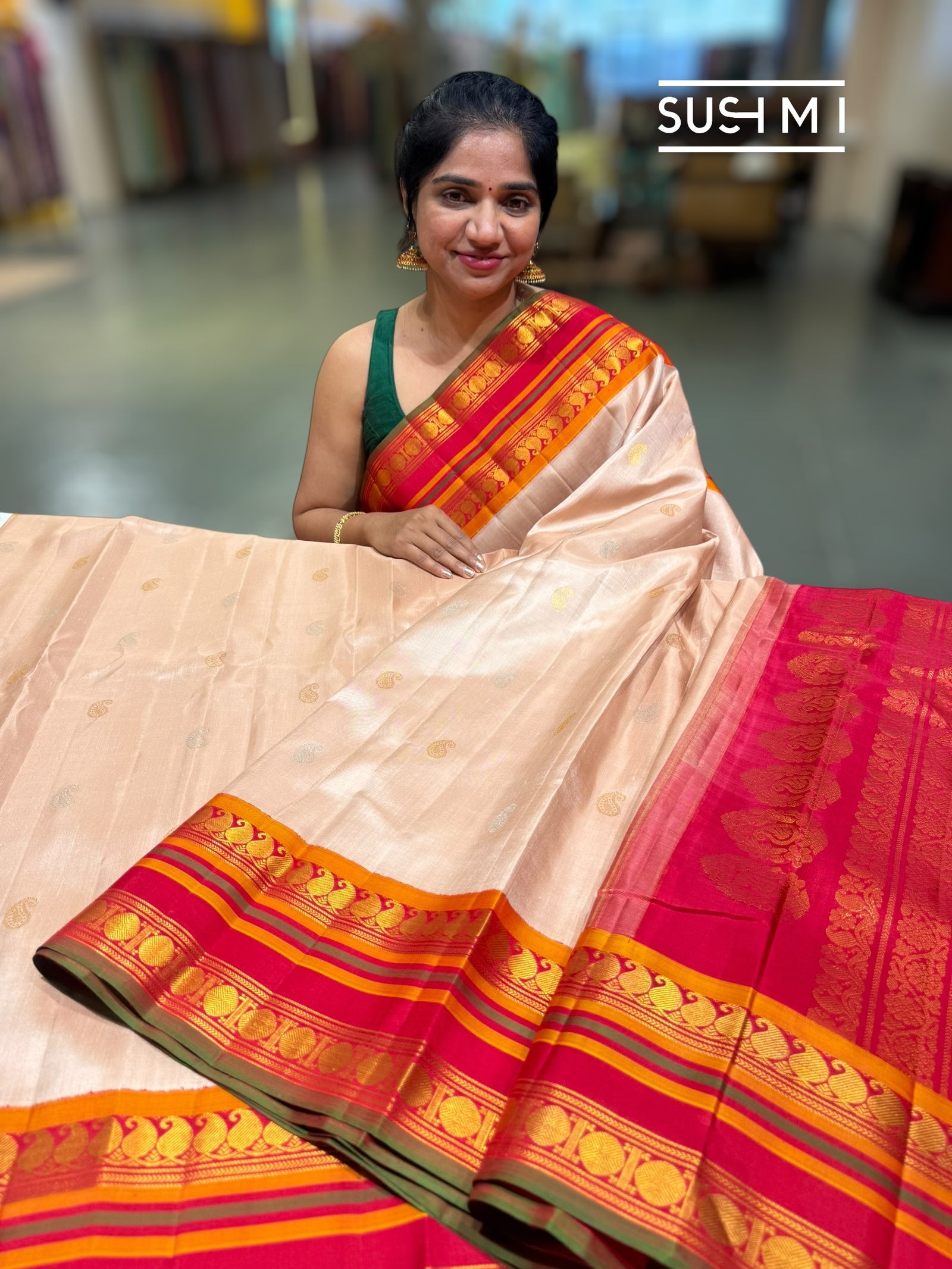 Nude vintage Gadwal Silk Saree : S63F220