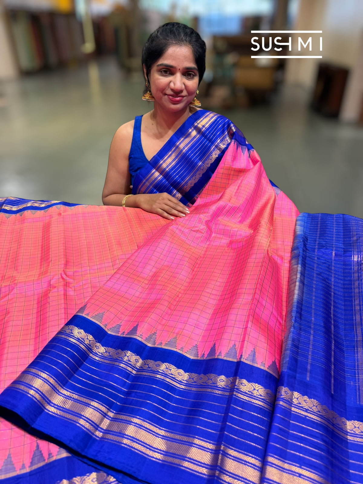 Neon Pink vintage checks Gadwal Silk Saree : S62F216