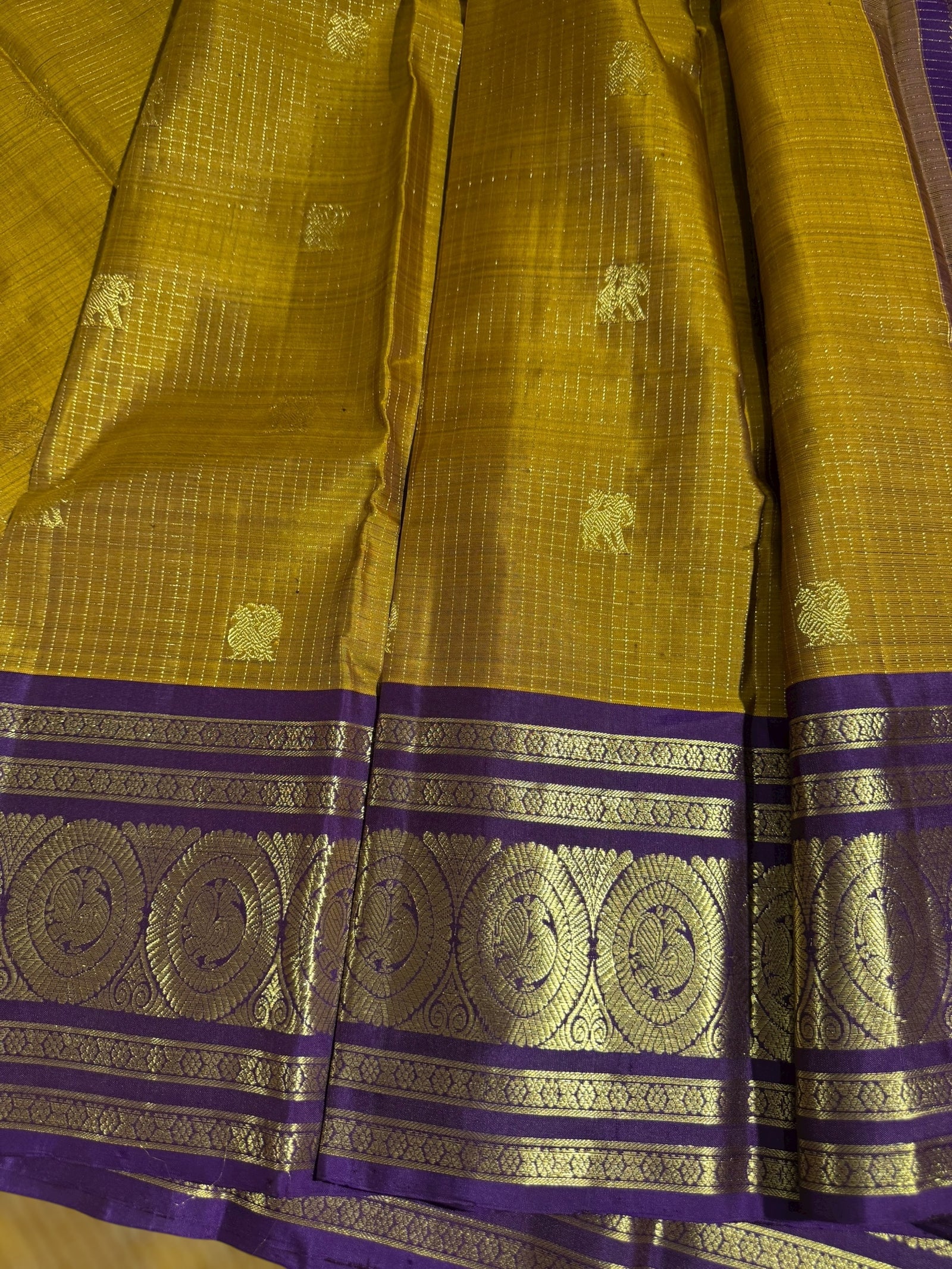 Mustard olive & Brinjal Combo Kanchipuram Vintage checks Saree