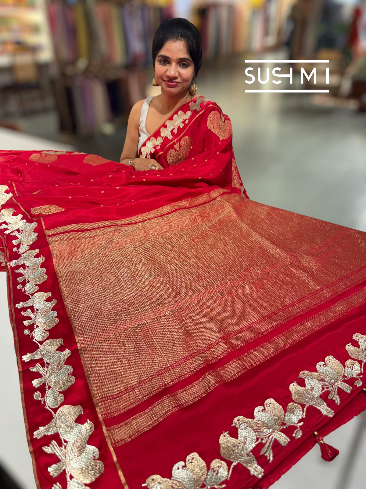 Chilli Red Mysore silk saree with woven motif and embroidered border : D62133
