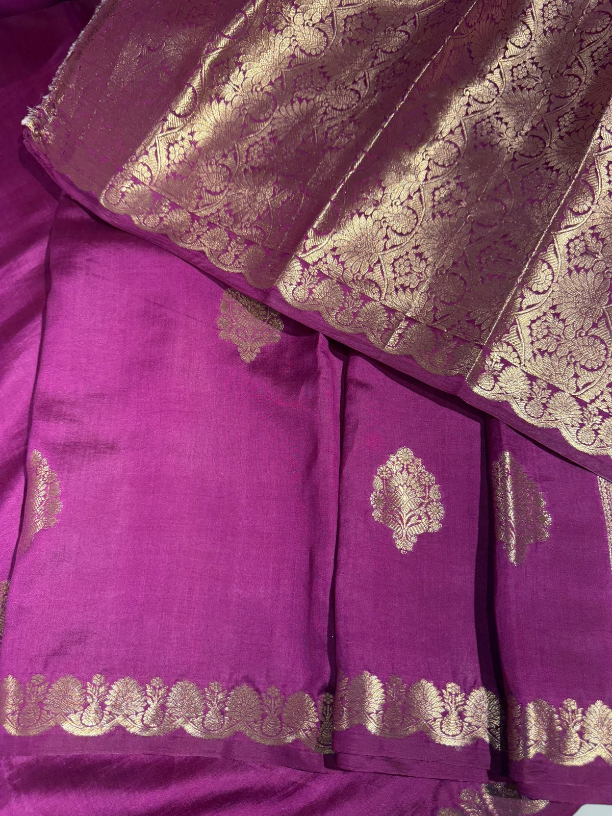 Majenta Purple Banarasi Puna Silk Saree