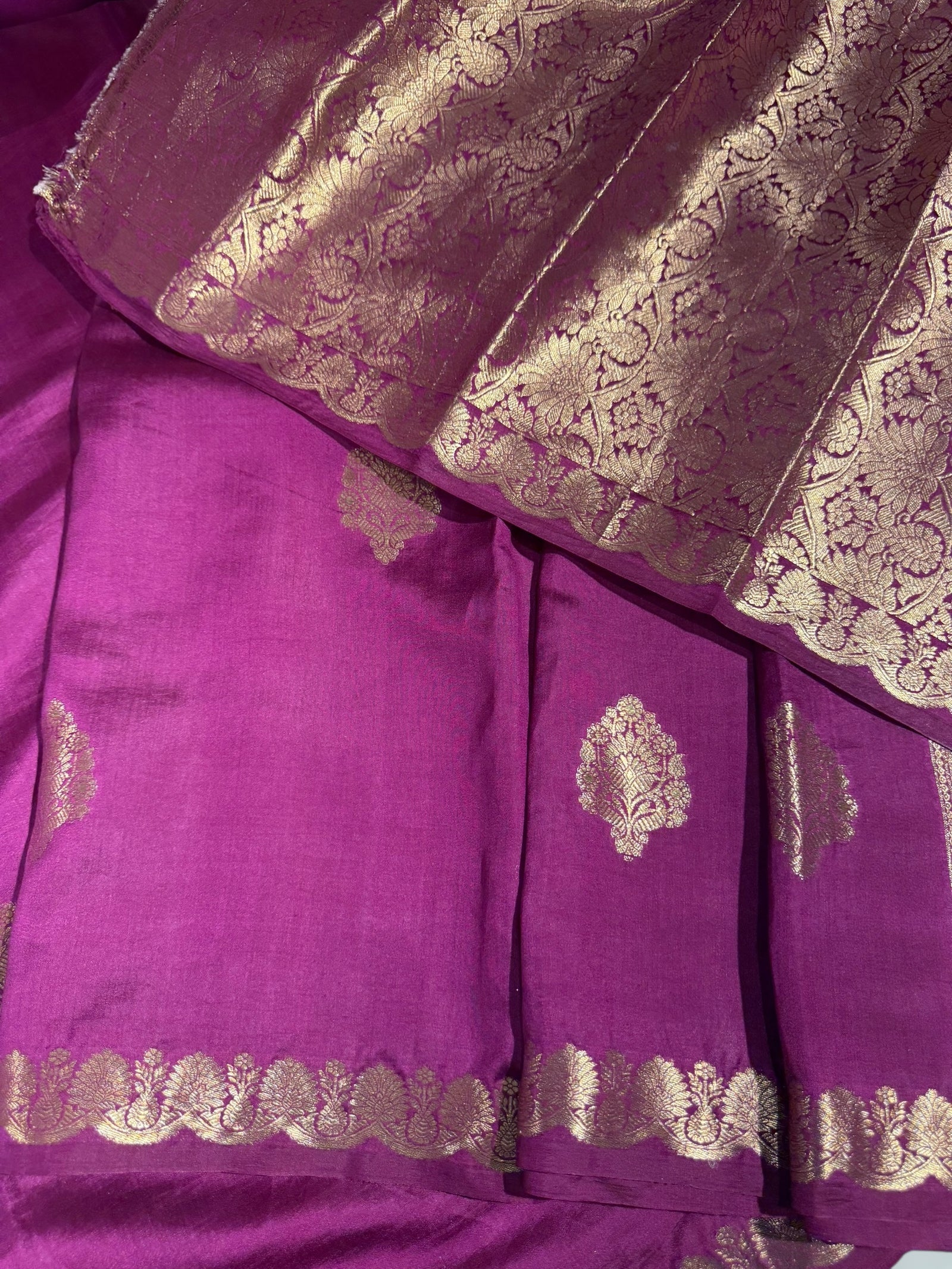 Majenta Purple Banarasi Puna Silk Saree