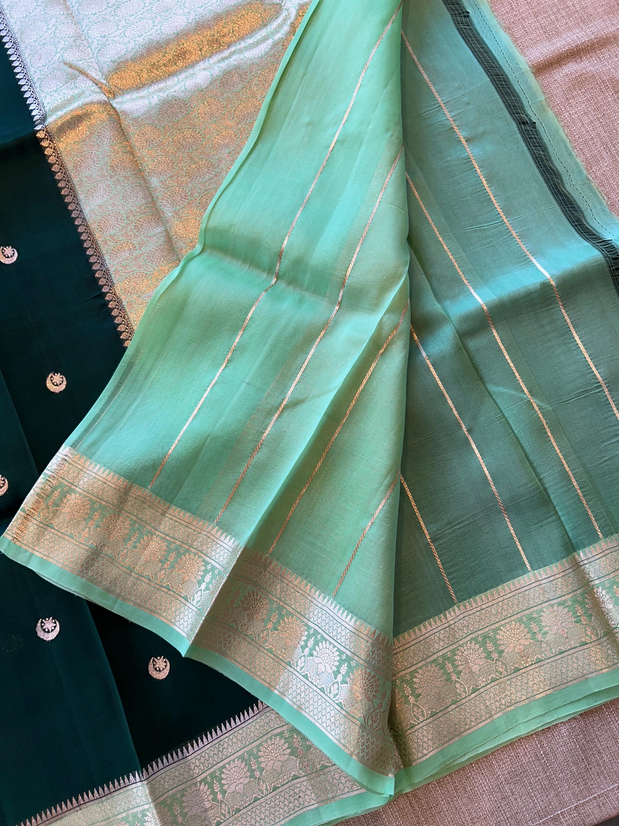 Bottle Green & Sea Green Combo Pure Handloom premium Kora Banarasi Saree