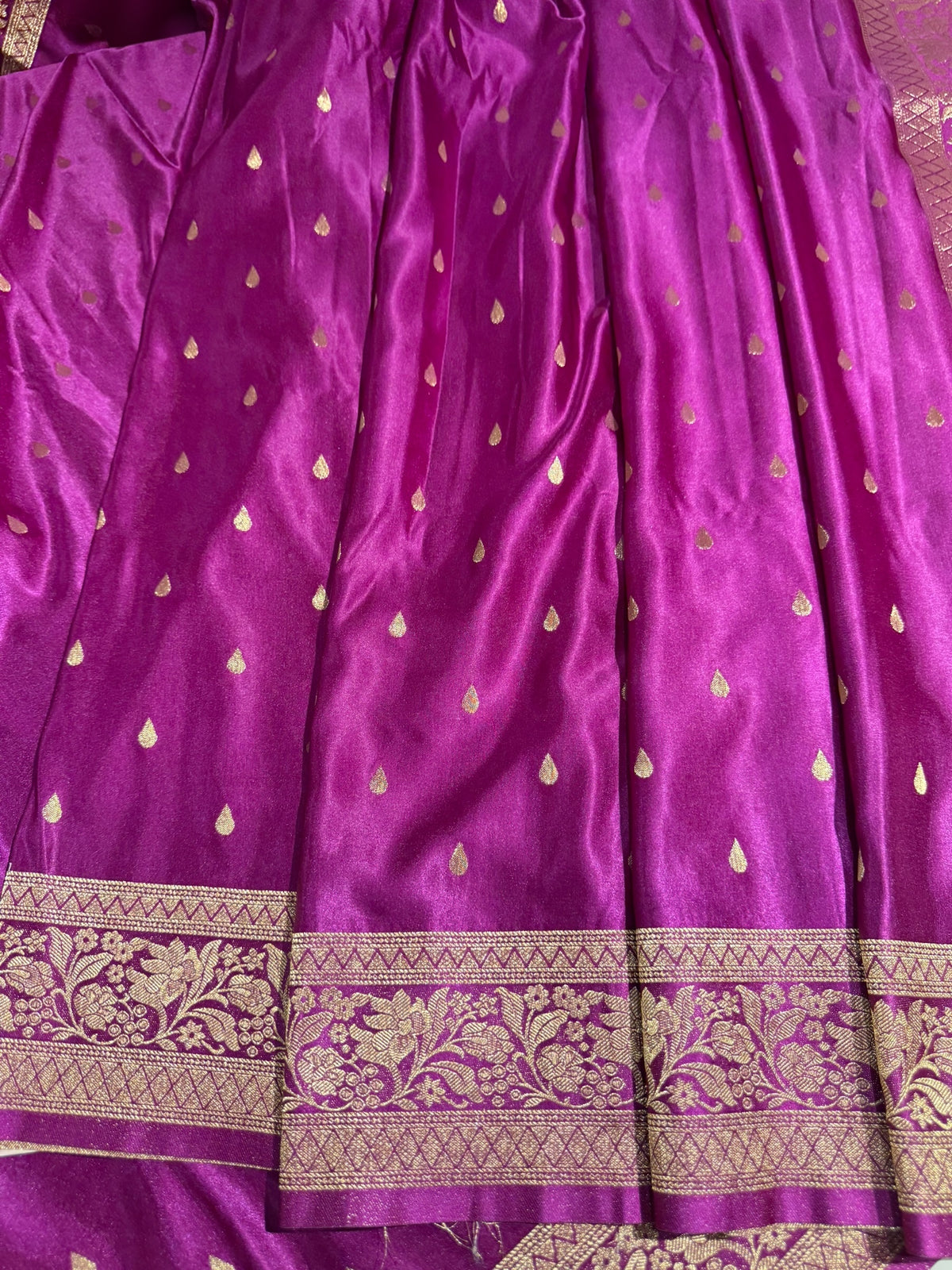 Majenta Mashru Silk Saree