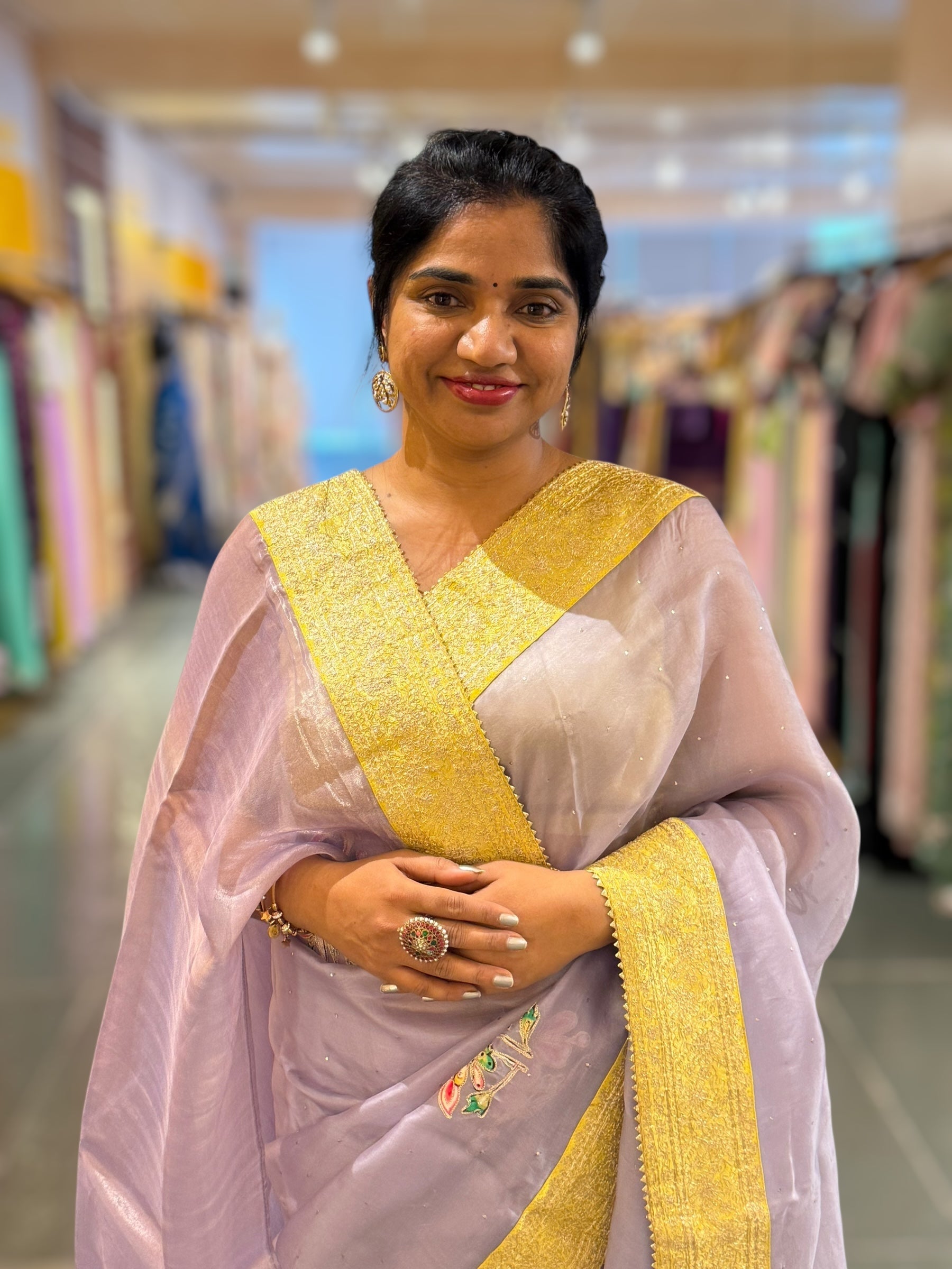 Lilac Pure Organza Saree with banarasi pitawork border and bird applique motifs allover the saree