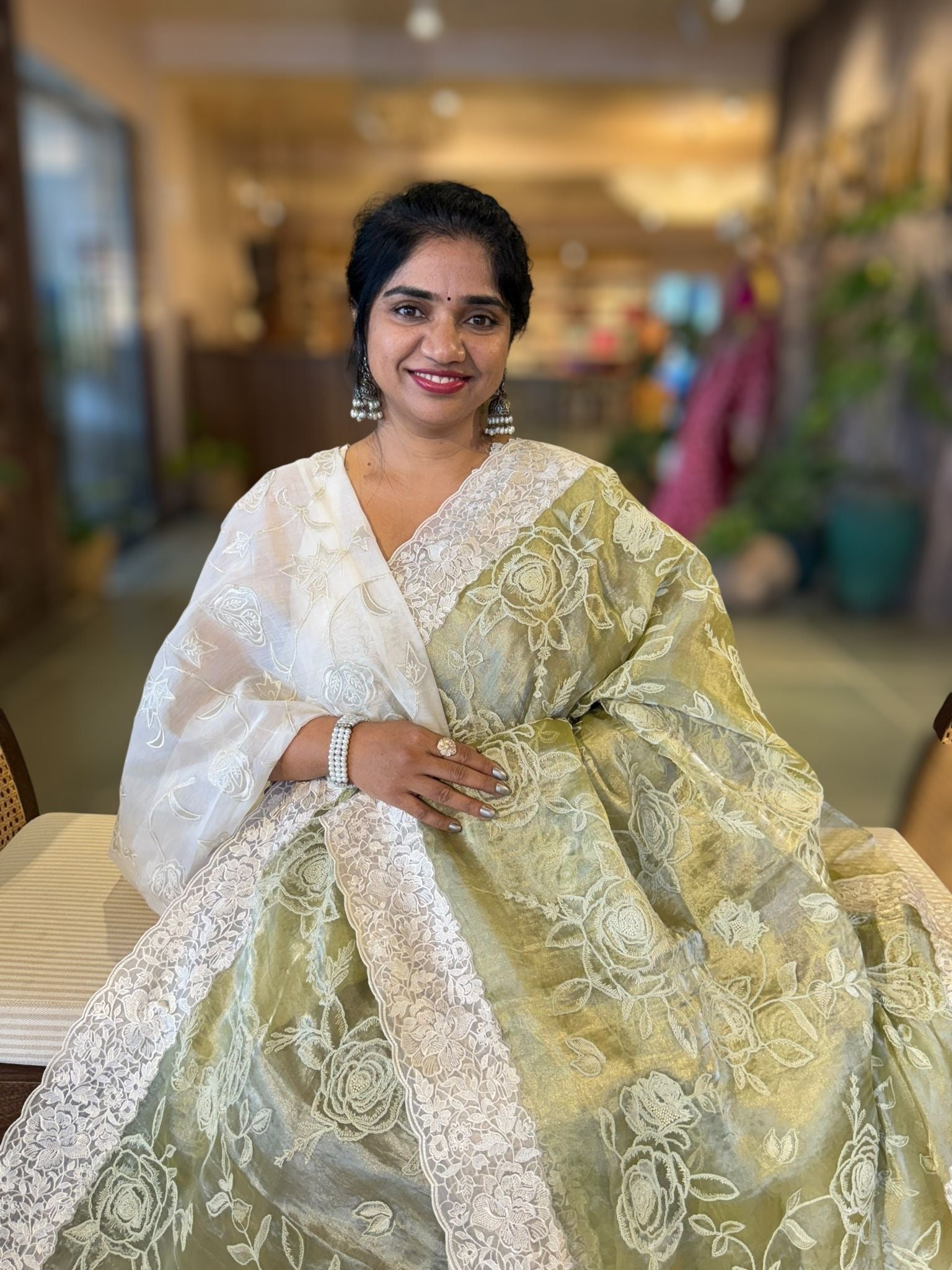 Pista PURE HANDLOOM TISSUE SAREE