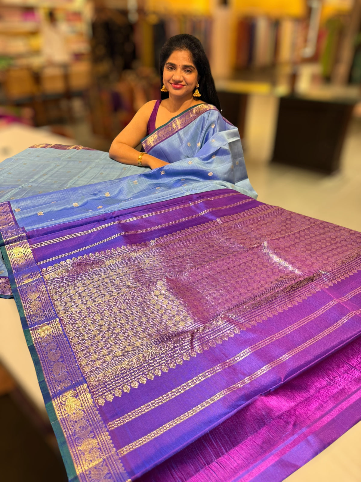 Bluish Lilac &amp; Majenta Combo Vintage Kanjeevaram Saree with Green selvedge