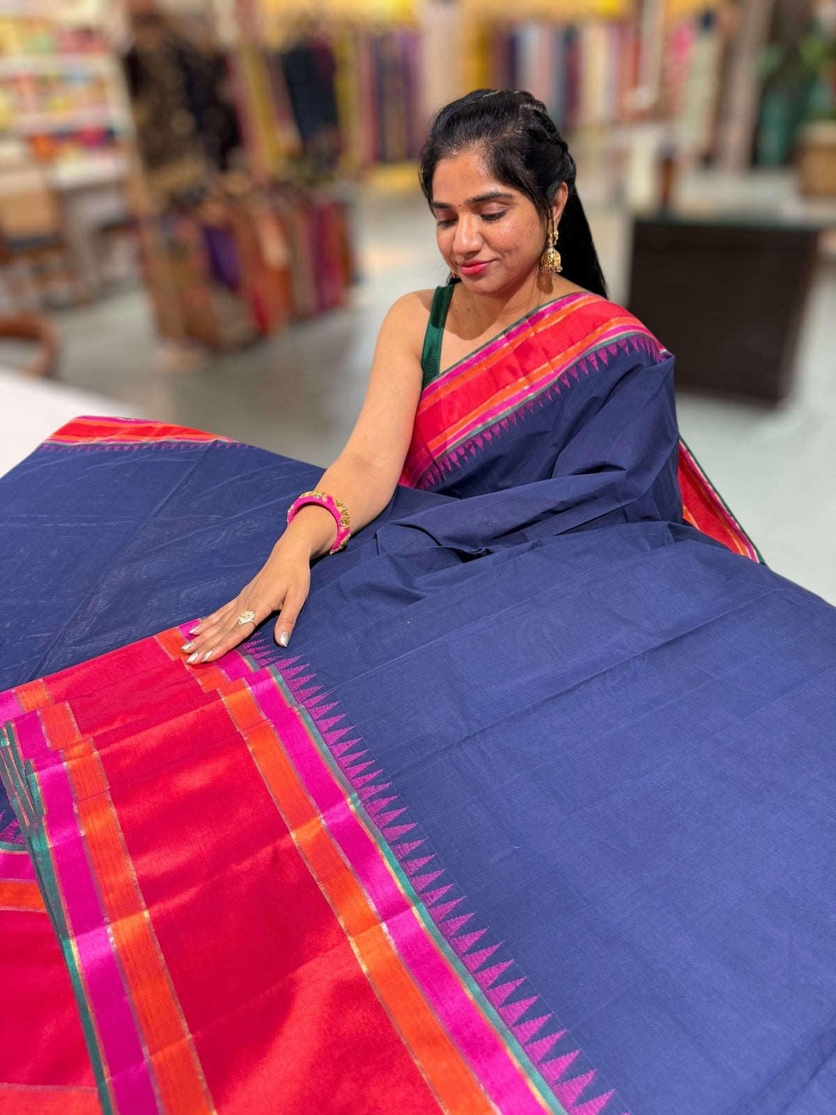Midnight Blue Ponduru Khadi Saree in 80’s Count with Kanchi Style borders